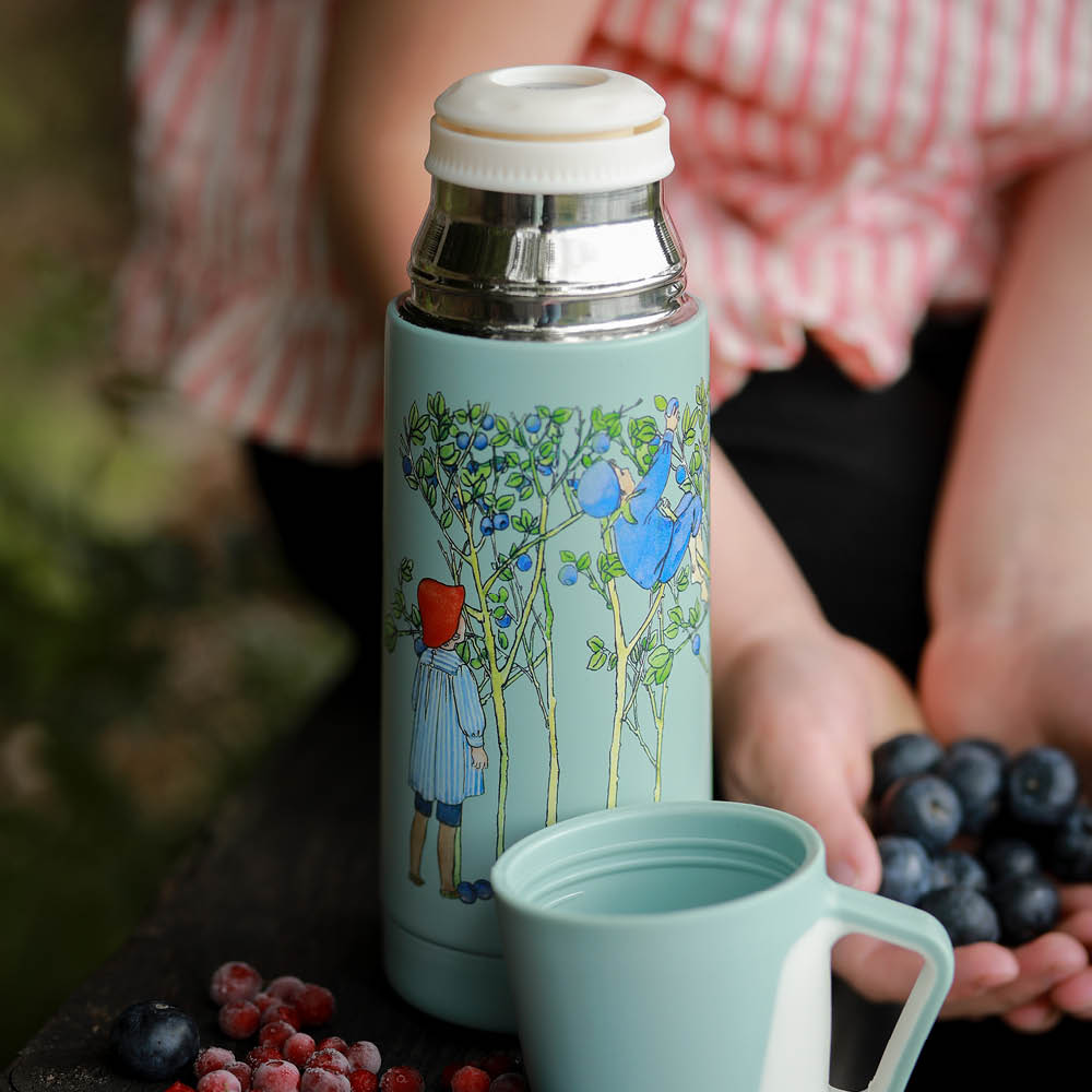 Rätt Start Elsa Beskow termos 0,35 L Putte i Blåbärsskogen