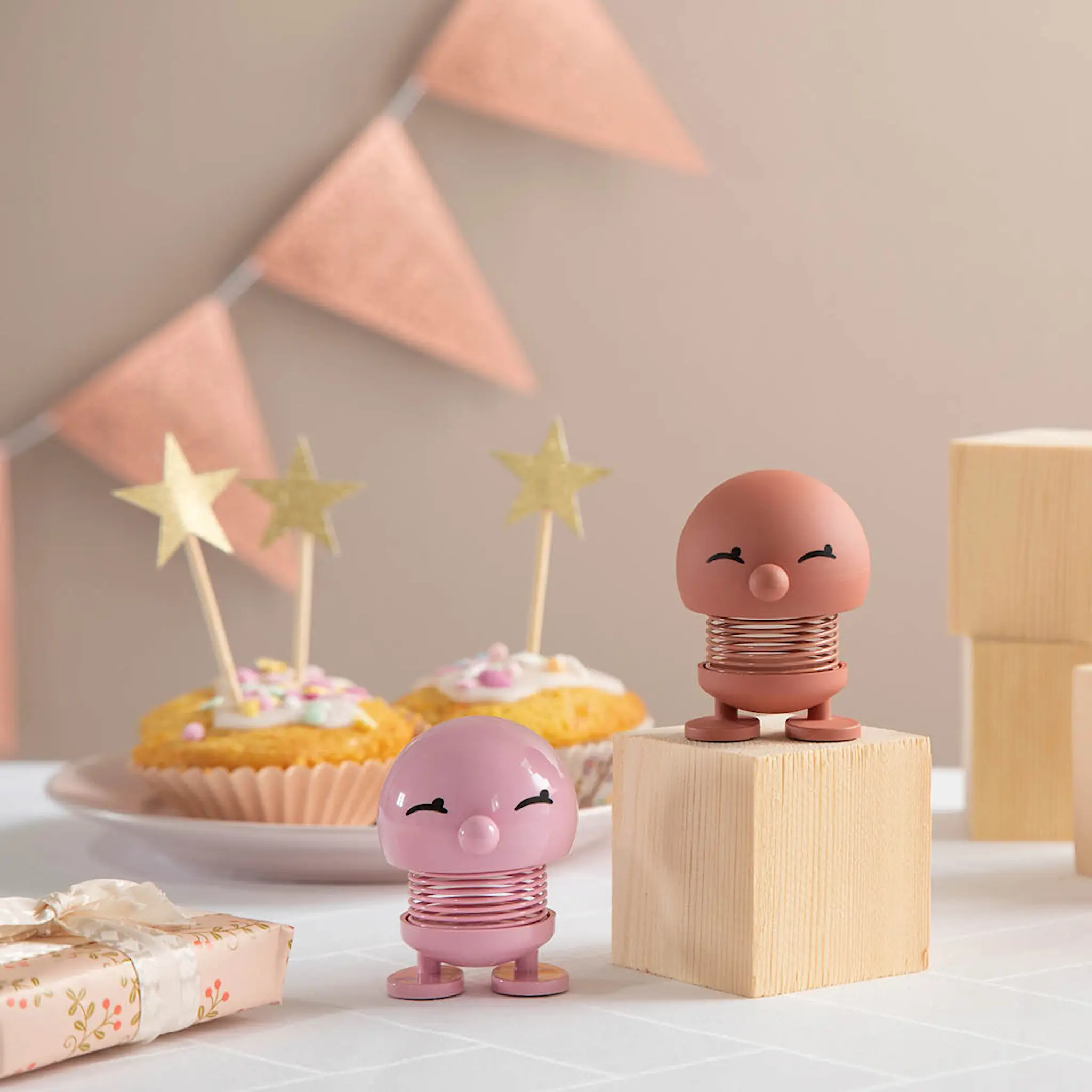 Hoptimisten Hoptimist Soft Bimble S Hahmo 6,6 cm Ruby