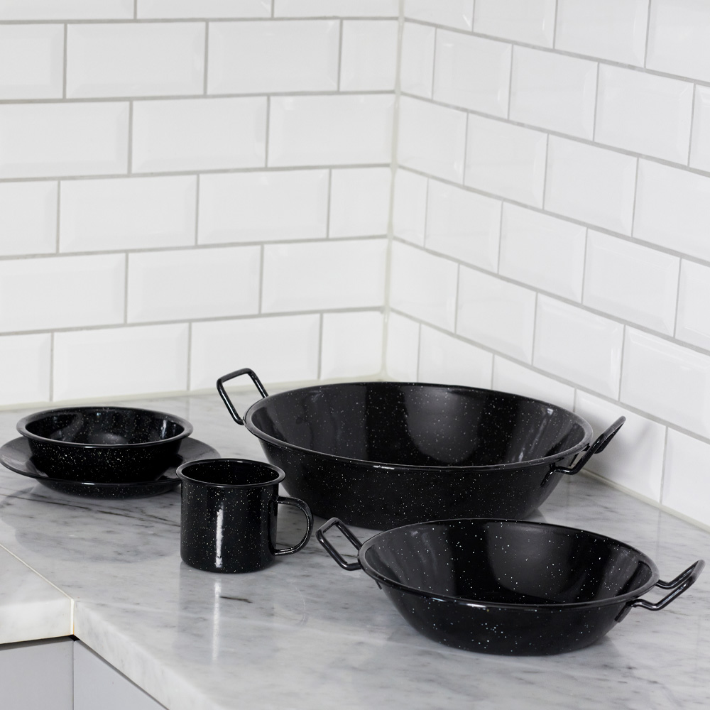 Sagaform Doris Emaljskål 16 cm Svart