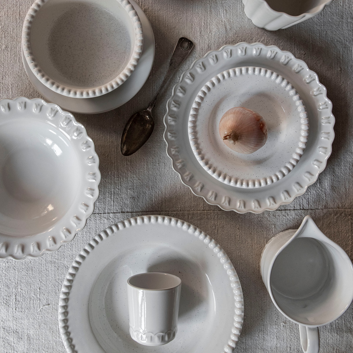 PotteryJo Tulipa tallerken 26 cm 2 stk hvit