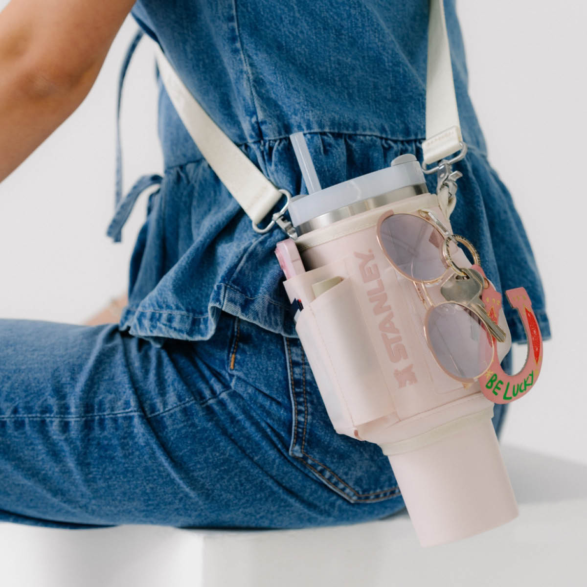 Stanley Quencher Carry bärväska 0,89 L rose quartz