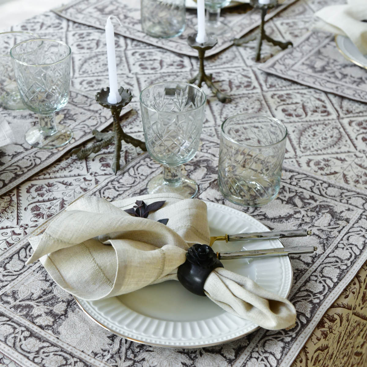 Chamois Jaipur linneduk 170x270 cm brun