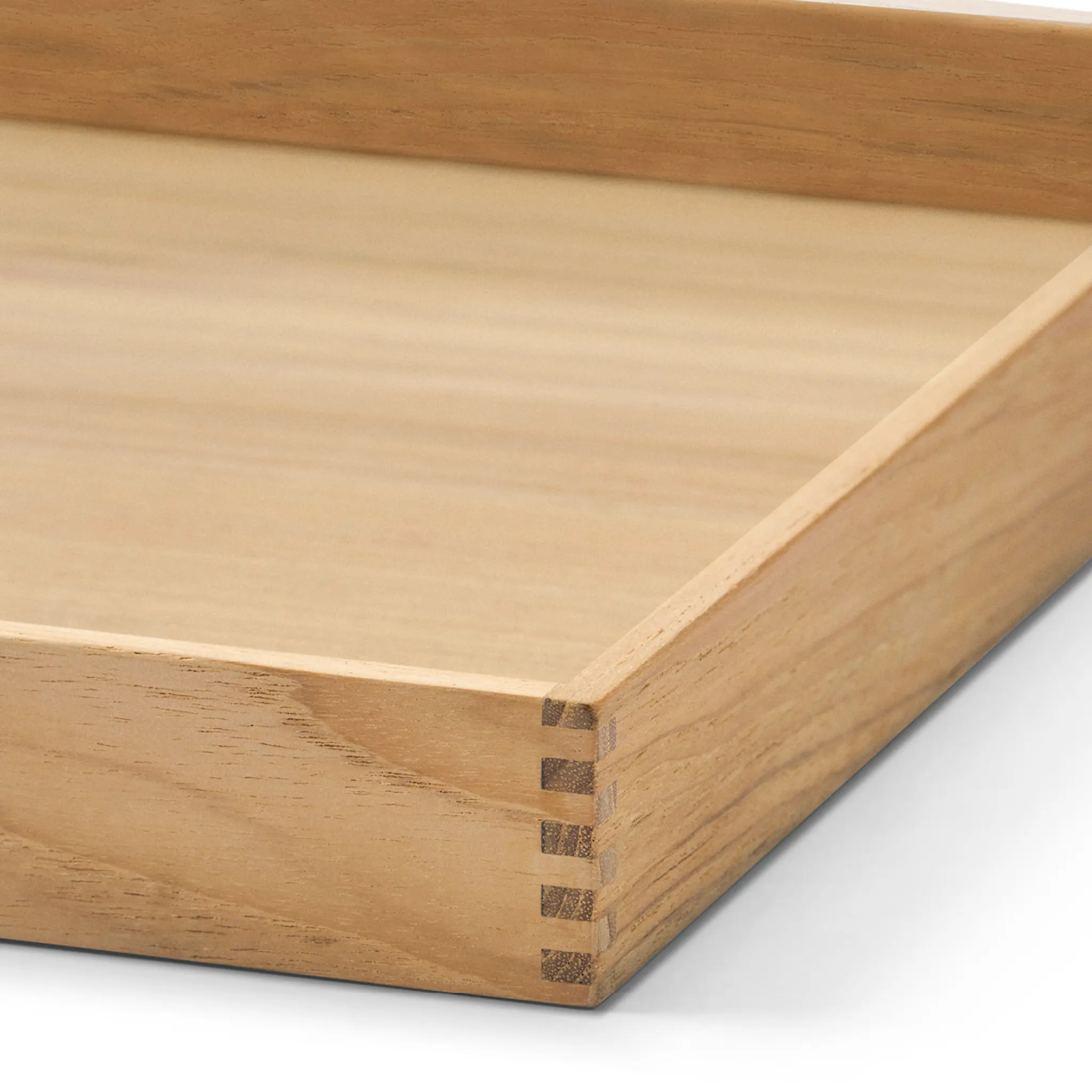 LIND DNA Even teak bricka 36,4x46,4 cm nupo ljusgrå