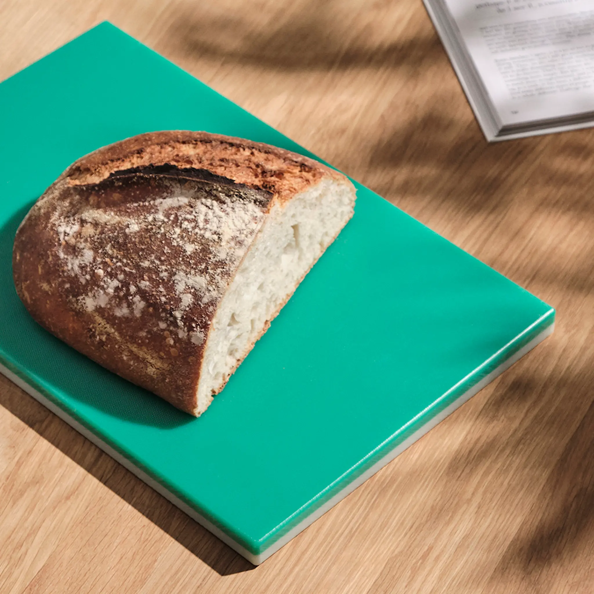 HAY Half & Half Skärbräda 38x25 cm Grön