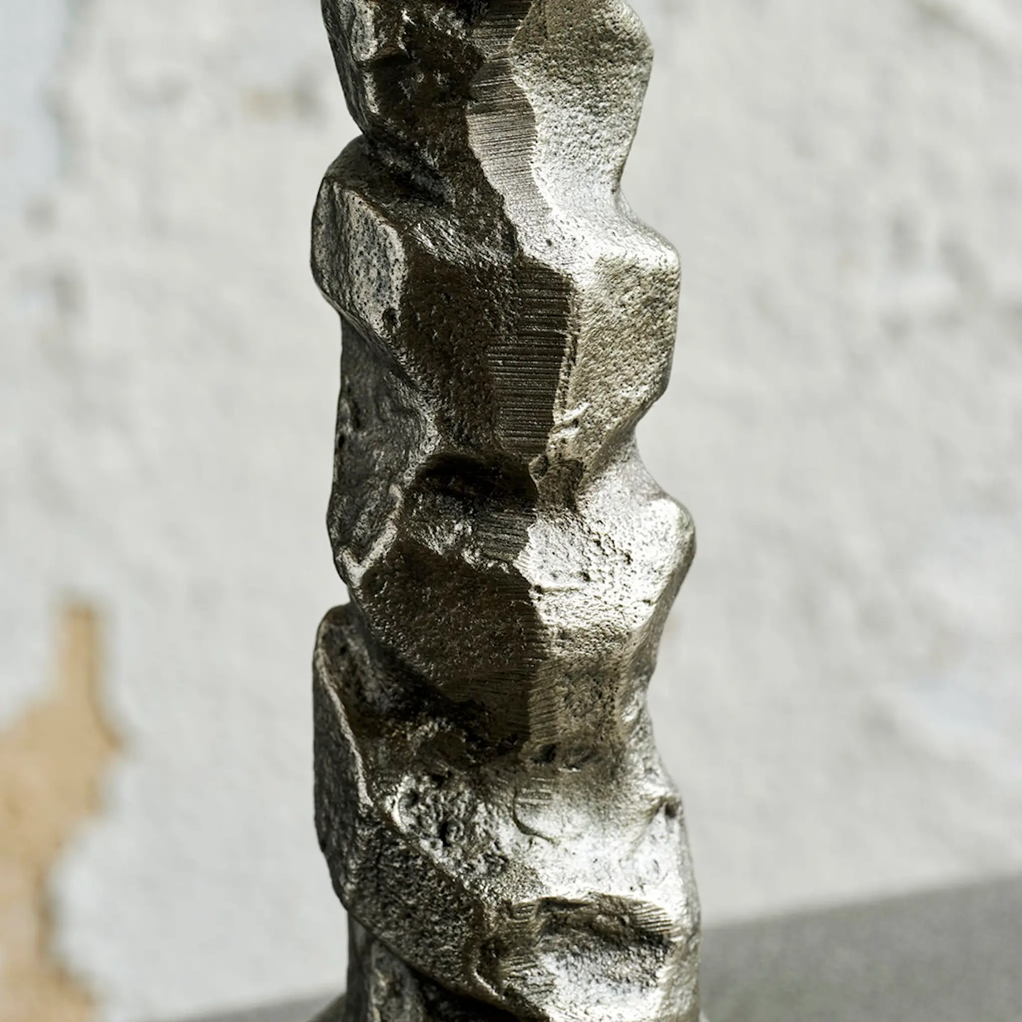 House Doctor Raku Ljusstake 25 cm Antiksilver