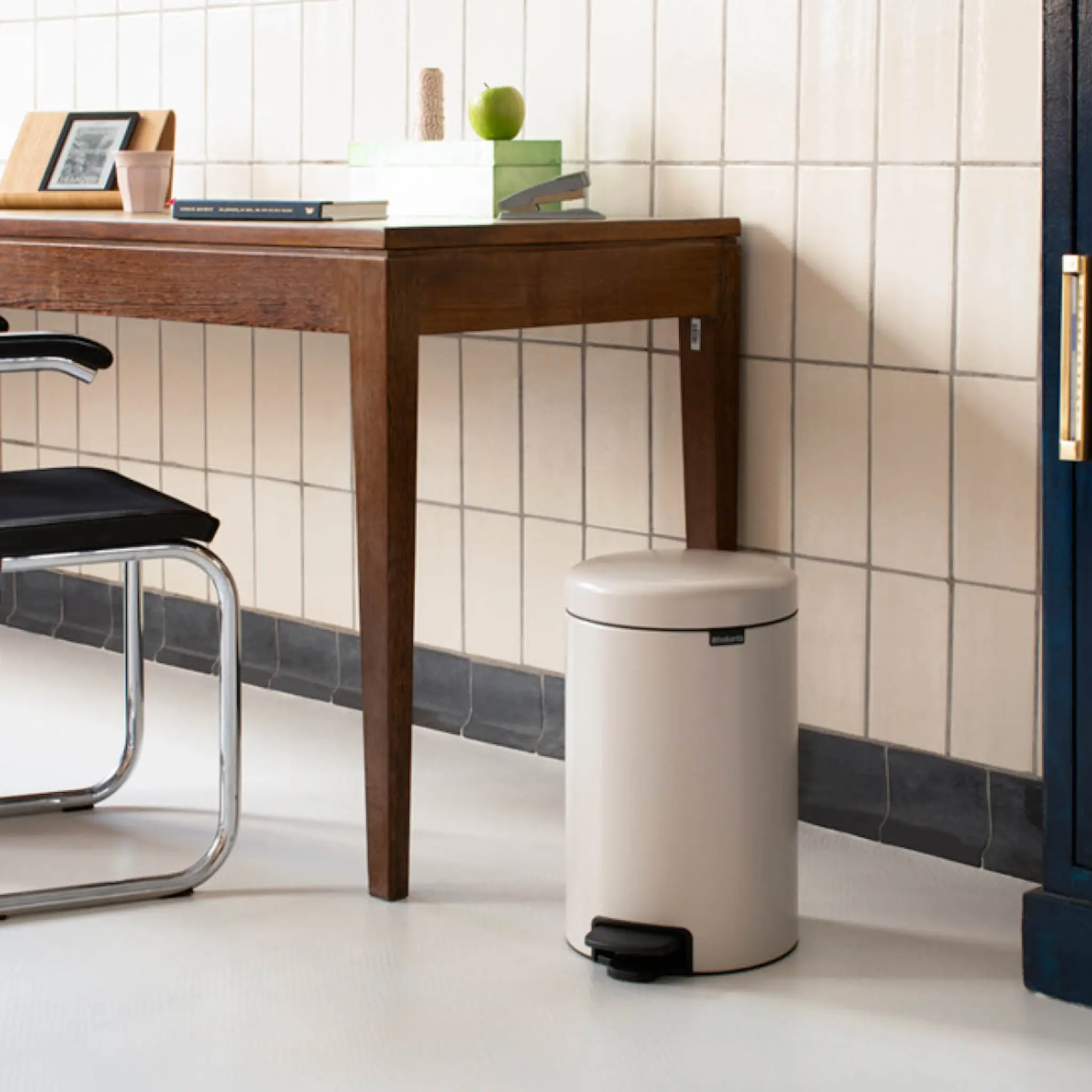 Brabantia NewIcon pedalhink 12 L soft beige