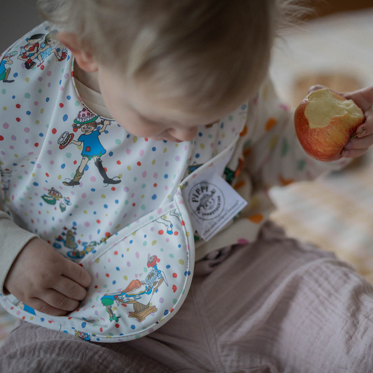 Rätt Start Pippi Långstrump haklapp Födelsedag vit