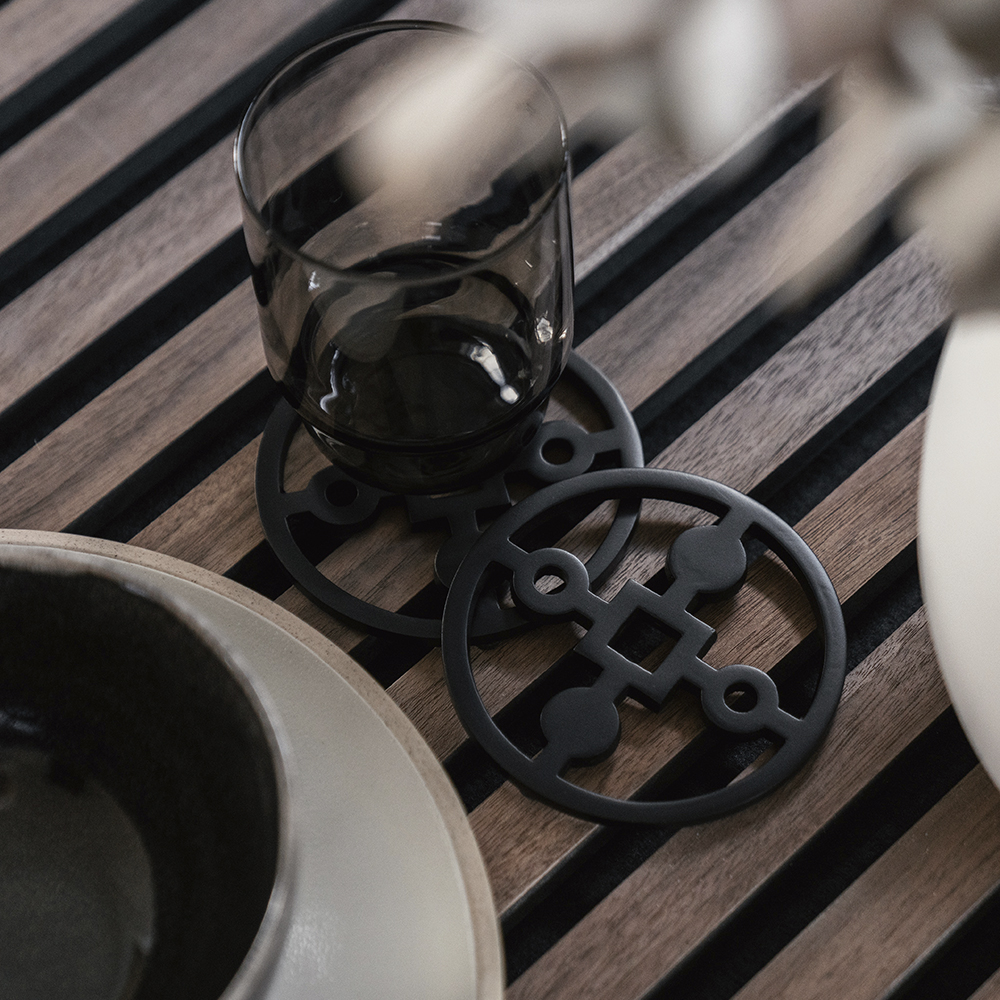 Hilke Anima Gemella Lasinalunen 4 kpl Musta