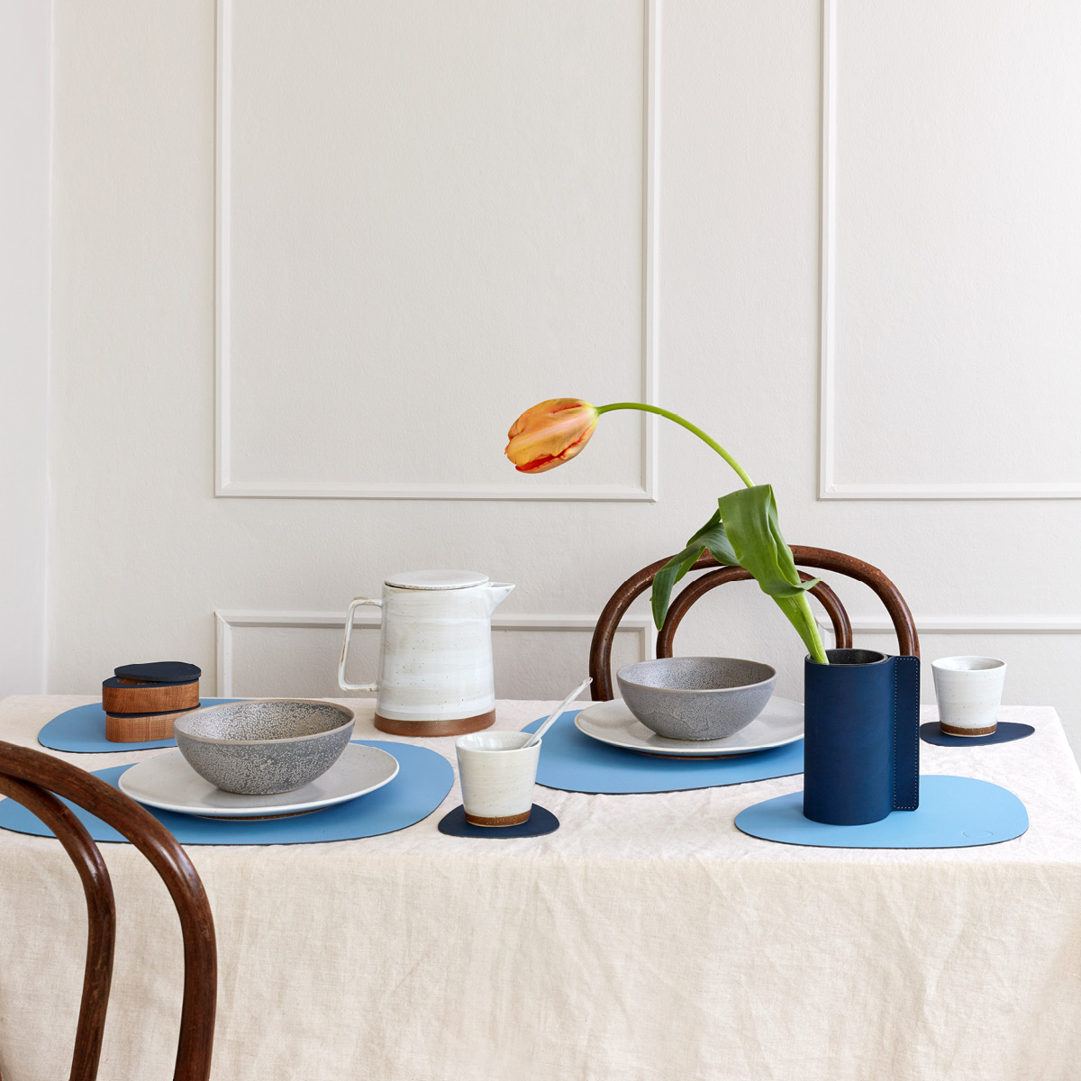 LIND DNA Block Nupo Vas S 7,5x15 cm Midnatt Blå