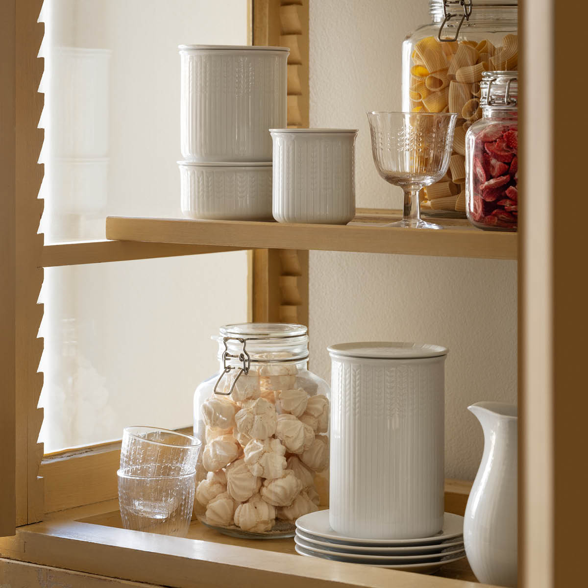 Rörstrand Swedish Grace krukke M 0,8L snø/hvit