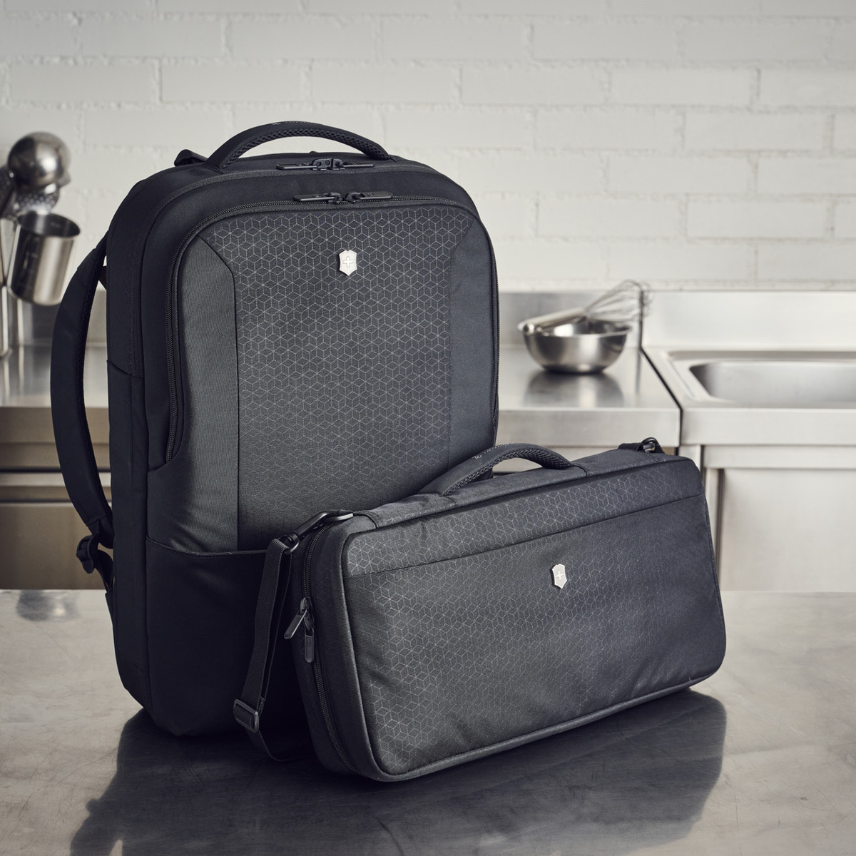 Victorinox Victorinox knivväska 16 delar svart