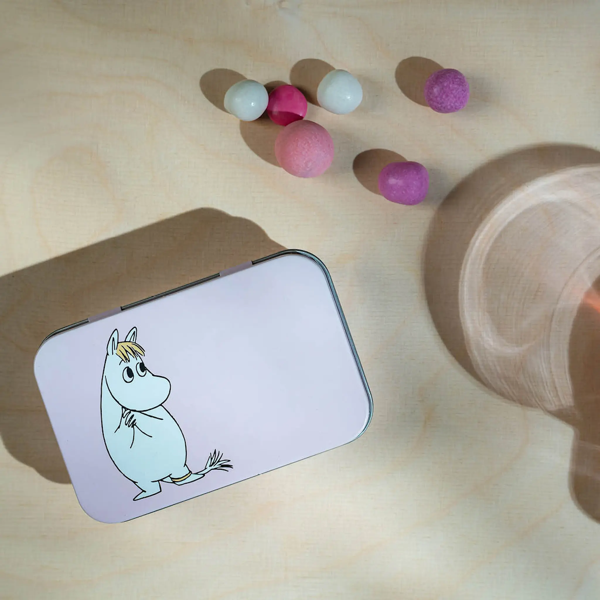 Muurla Muumi Peltipurkki niiskuneiti 10x6,5 cm Vaaleanpunainen