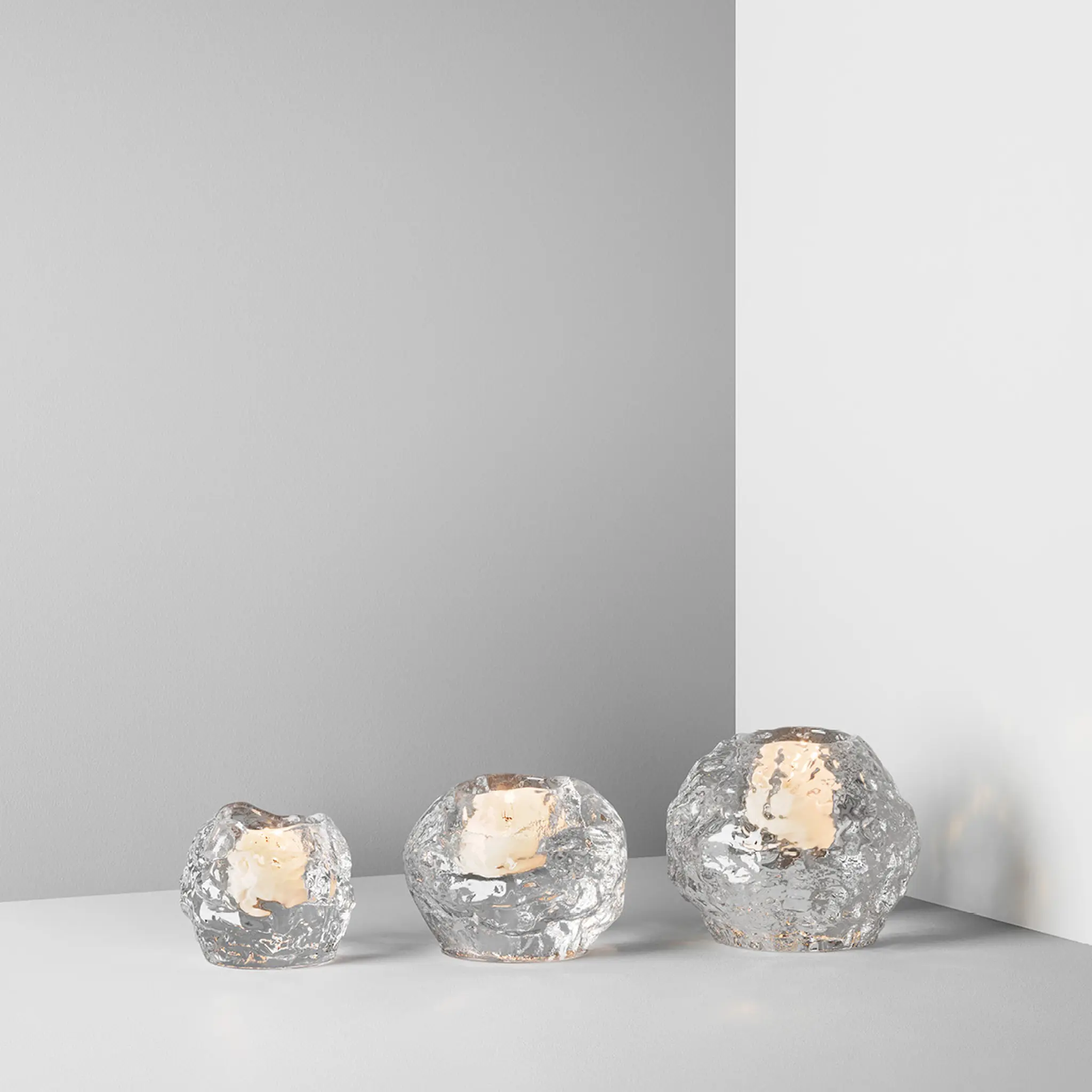 Kosta Boda Snowball ljuslykta 3-pack