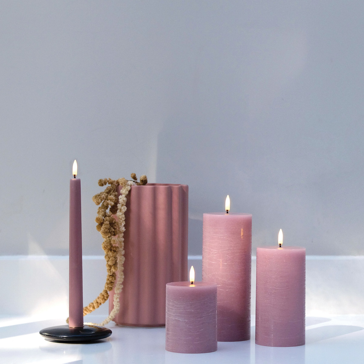 Uyuni Lighting Pillar LED Kynttilä 7,8x10,1 cm Vaaleanpunainen