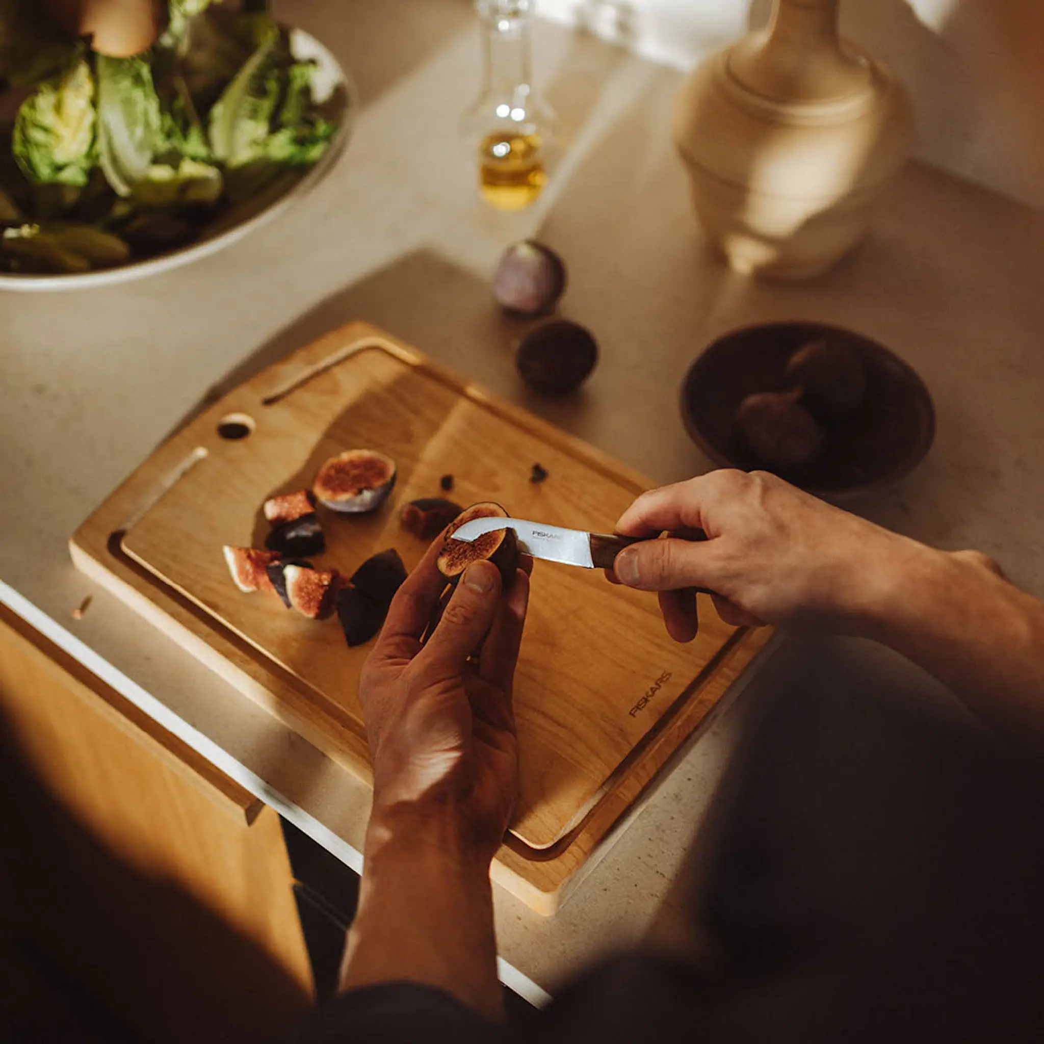 Fiskars Folken grønnsakskniv 7 cm tre/stål