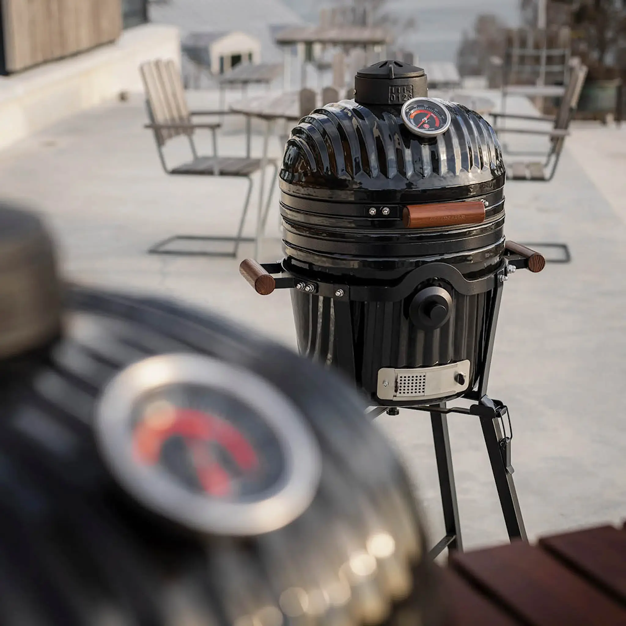 Kamado SUMO Kamado Grill Icon Junior hiiligrilli musta