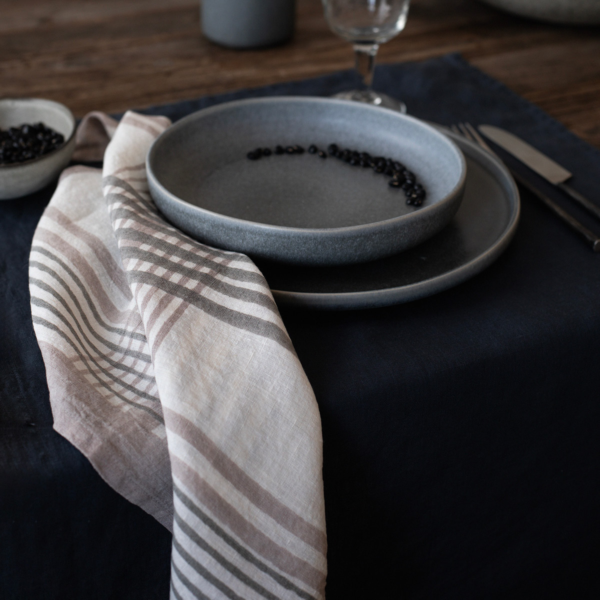 Tell Me More Ella serviett 50x50 cm grey checkered