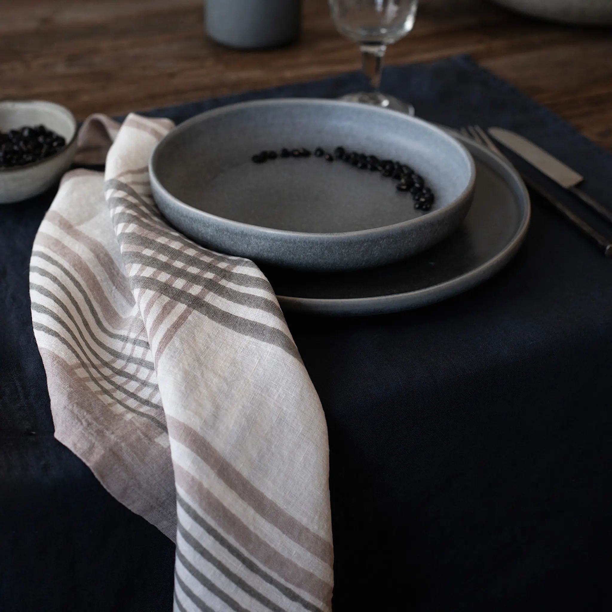 Tell Me More Ella Lautasliina 50x50 cm Grey Checkered