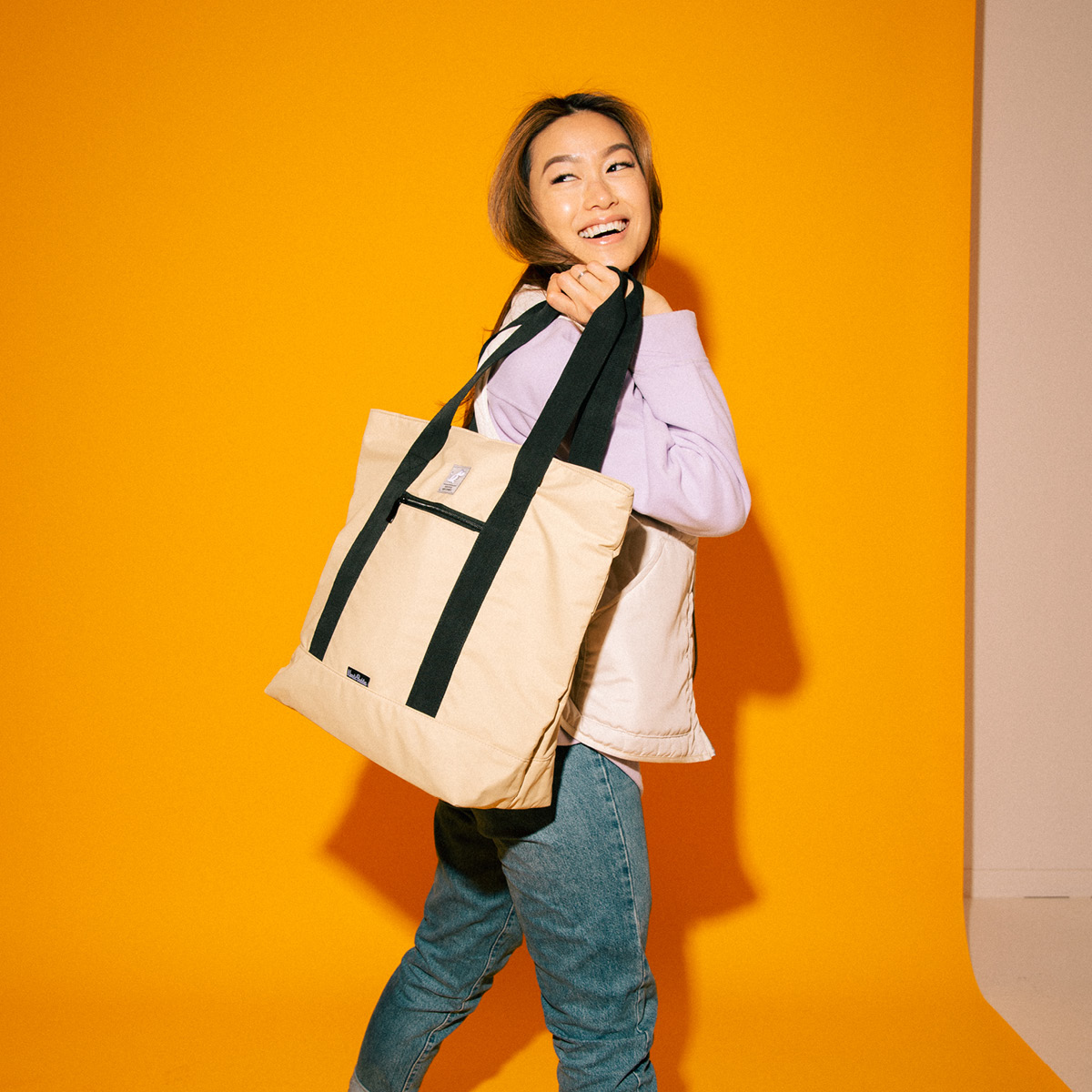 Nordicbuddies Mumin tygväska 45x40 cm Mumintrollet beige