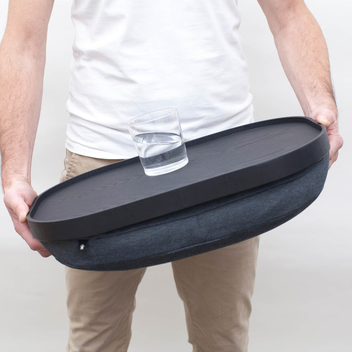 Bosign CurveLine knebrett anti-slip 47x34 cm svart/grå