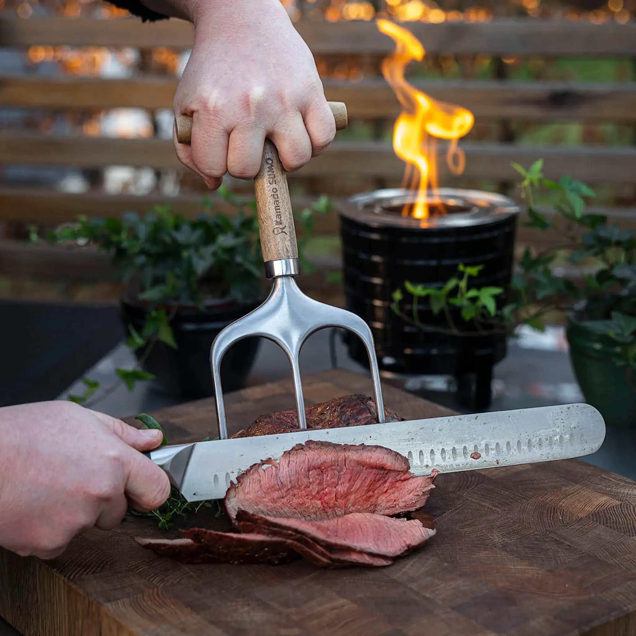 Kamado SUMO Lihahaarukka 28 cm