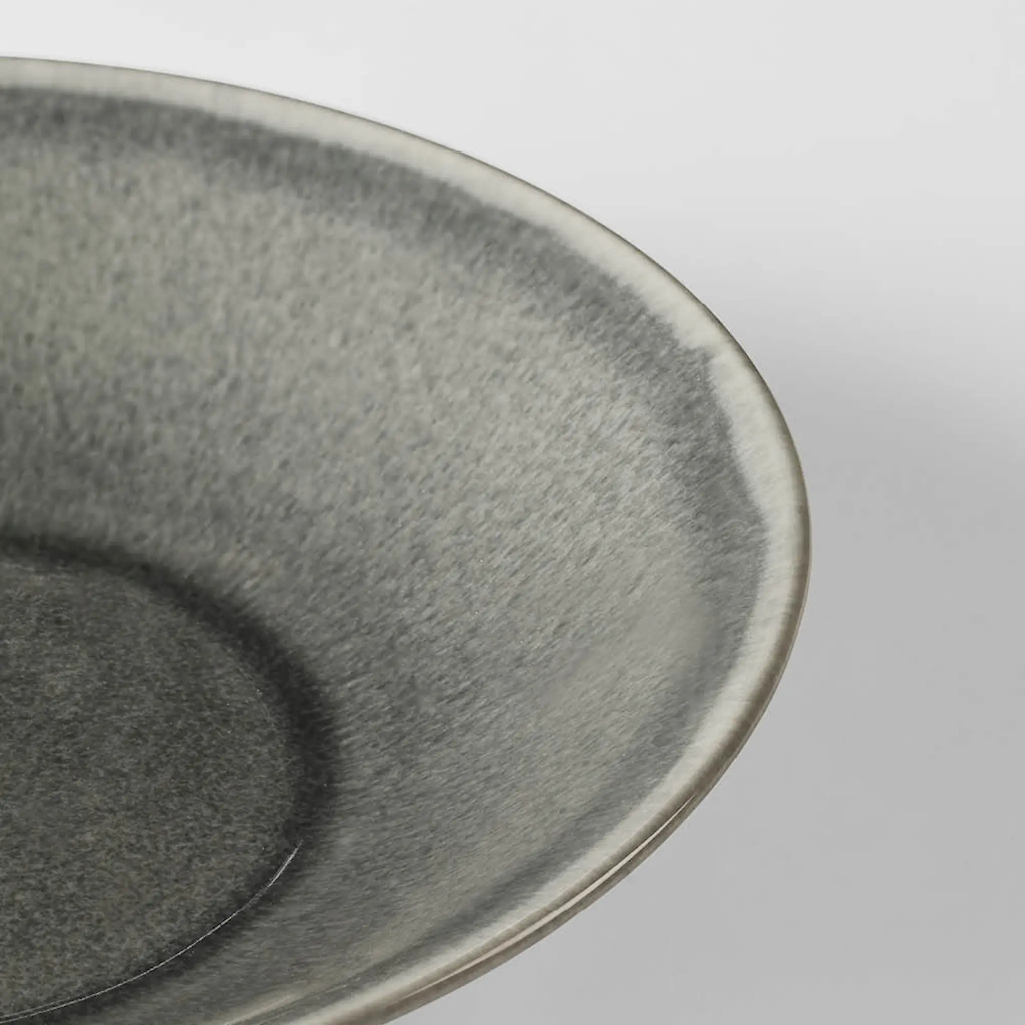 Broste Copenhagen Nordic Rain djup tallrik 22,5 cm grå