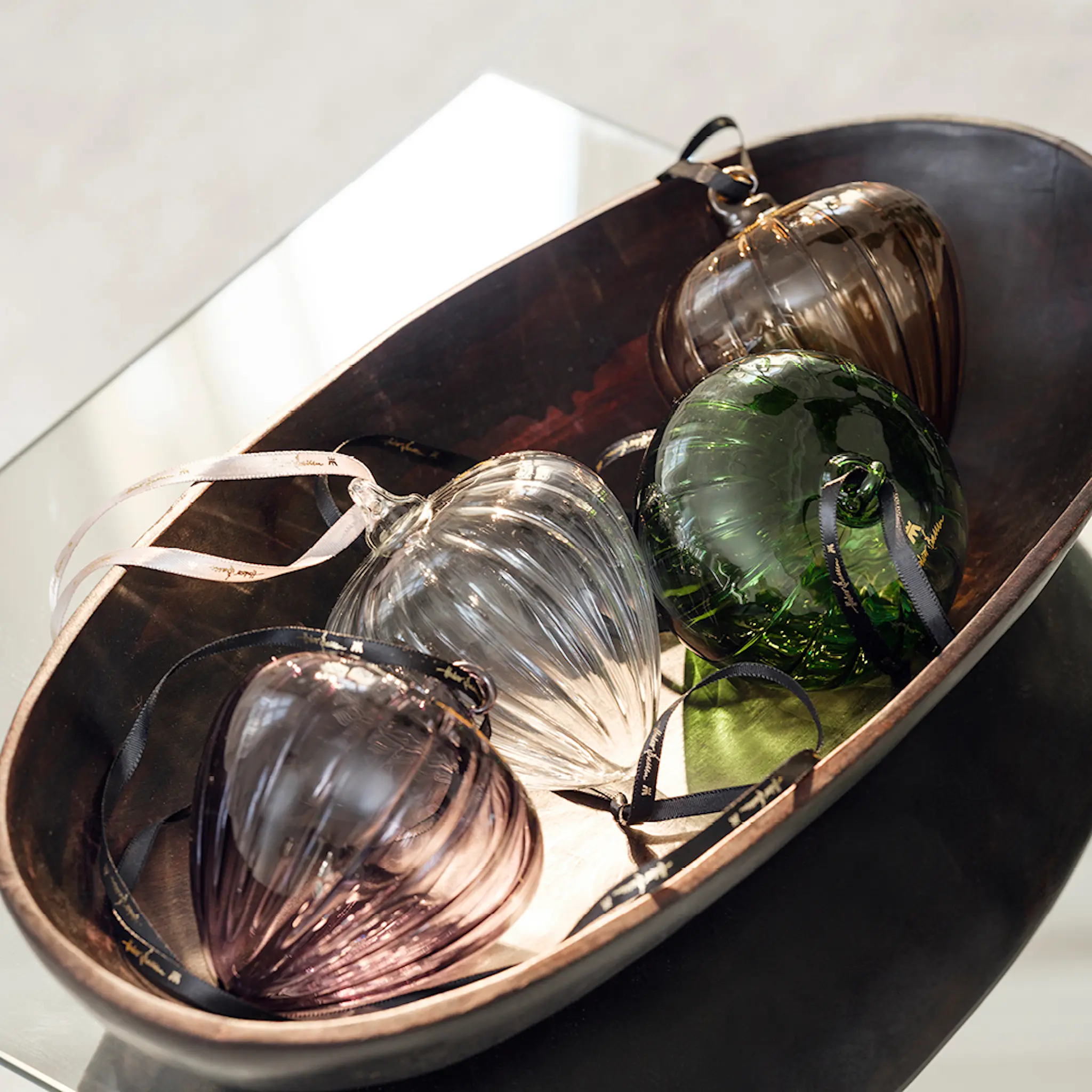 Magnor Hazel dekorkule 10 cm grønn