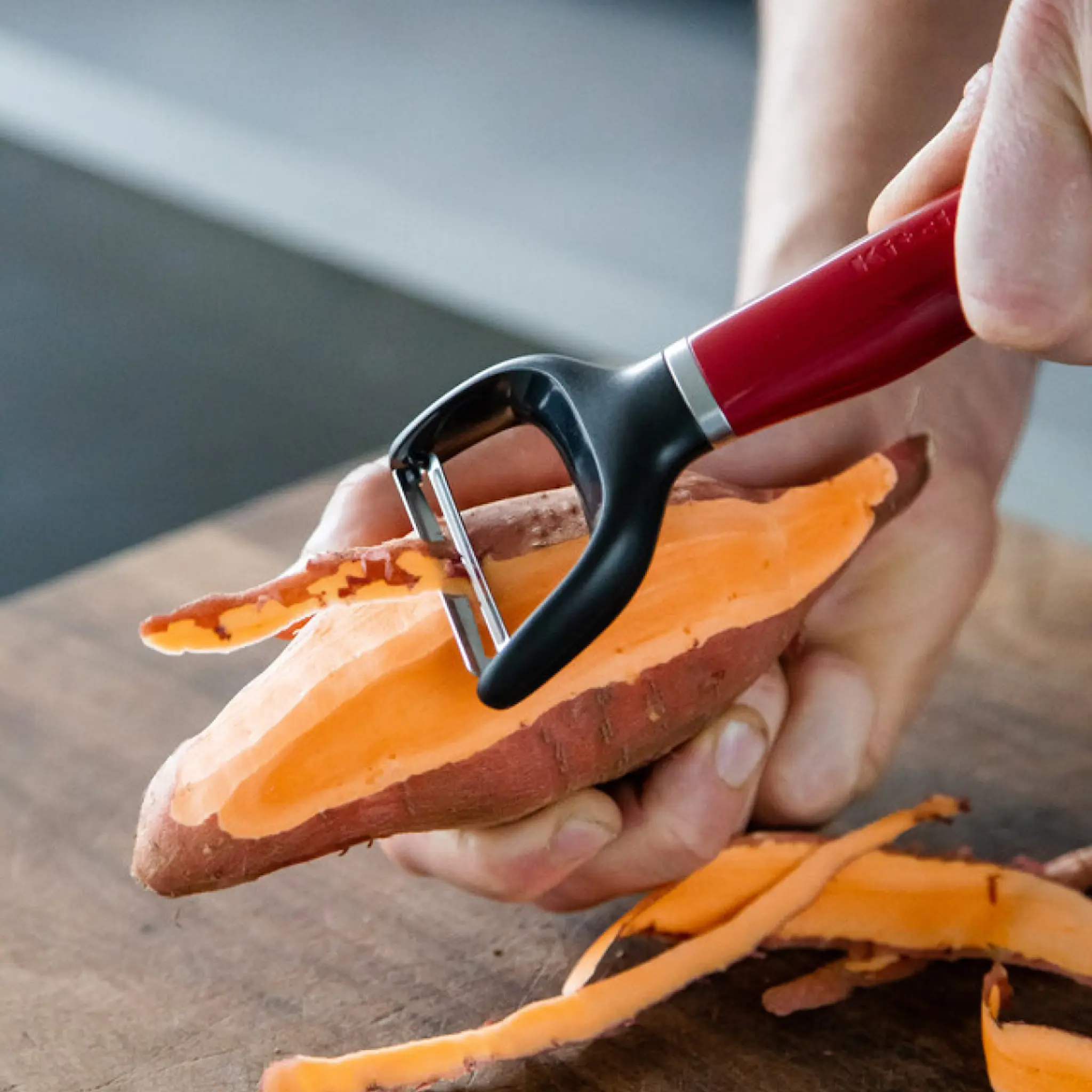 KitchenAid Core Kuorija 18,8 cm Empire Red