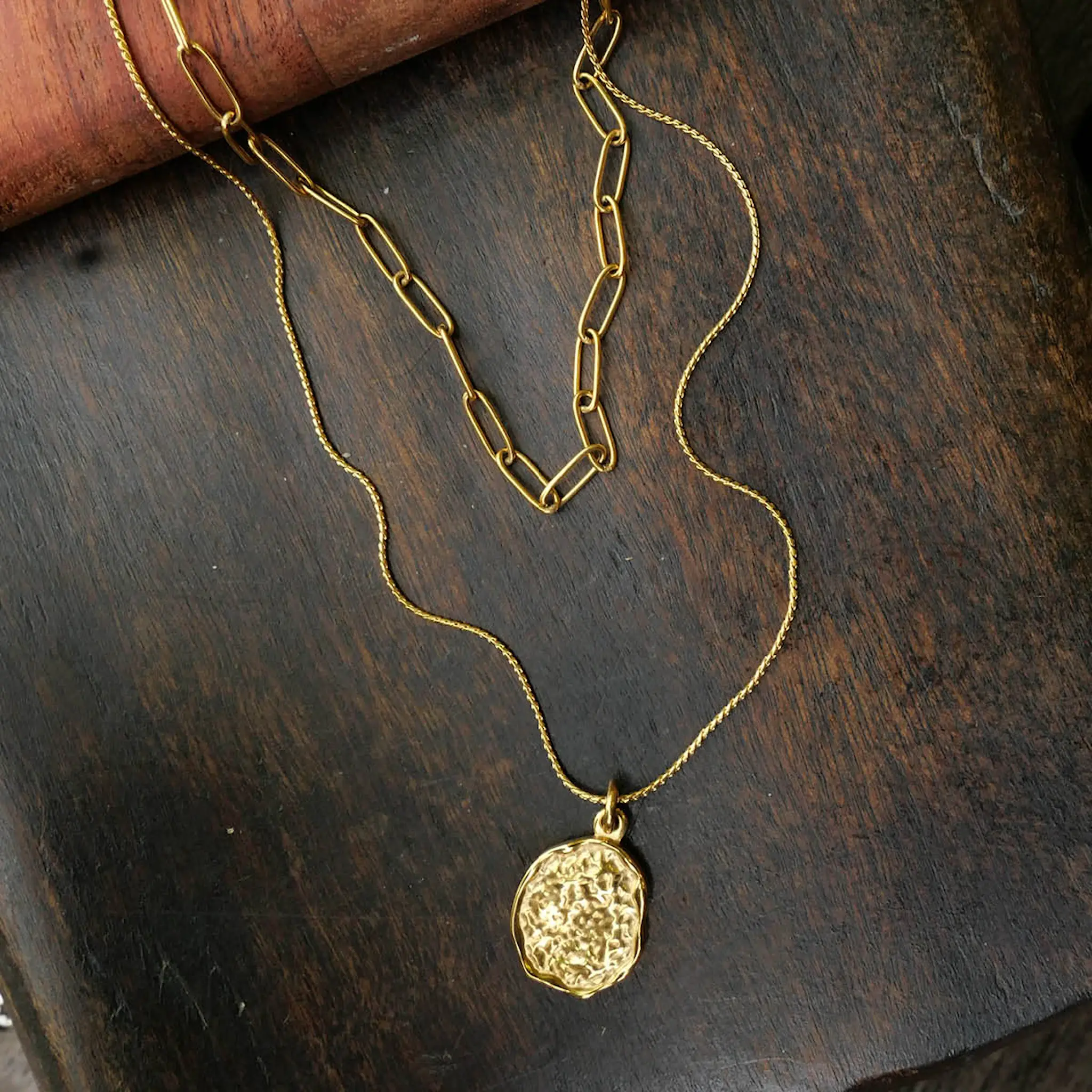 A&C Oslo AS Steel - Raw Coll halsband med dubbla kedjor guld