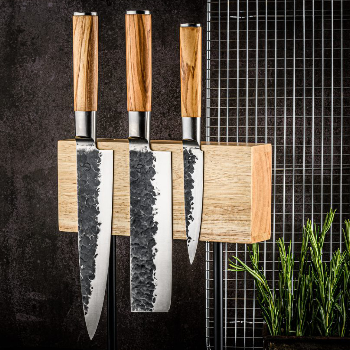 Forged Knivsett 3 deler 35/32/25 cm olive