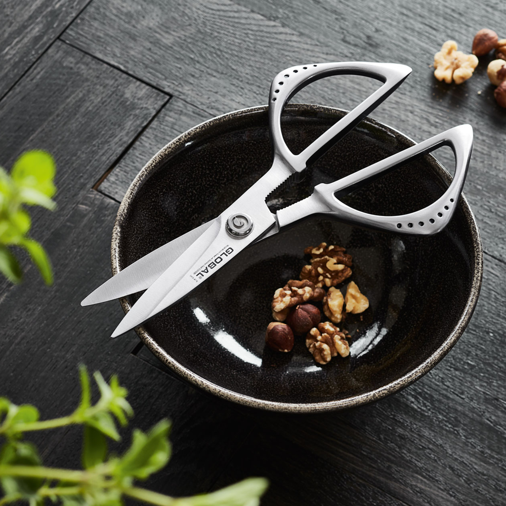 Global Classic saks GKS-210 21 cm