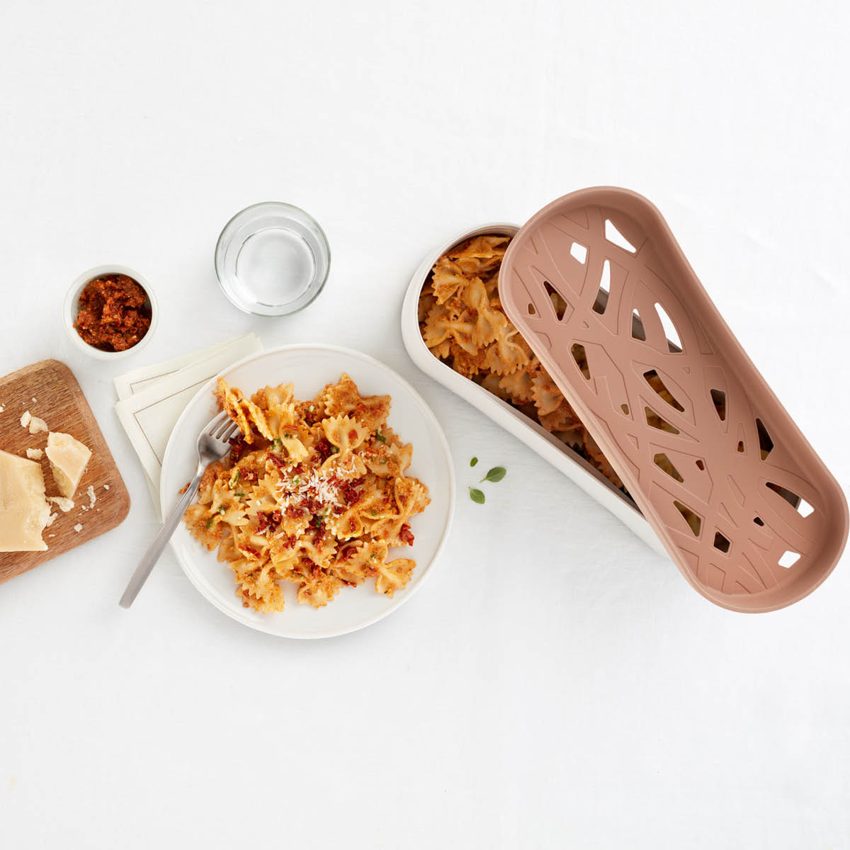 Lékué Snabbkokare för pasta i mikrovågsugn 1,5 L terracotta