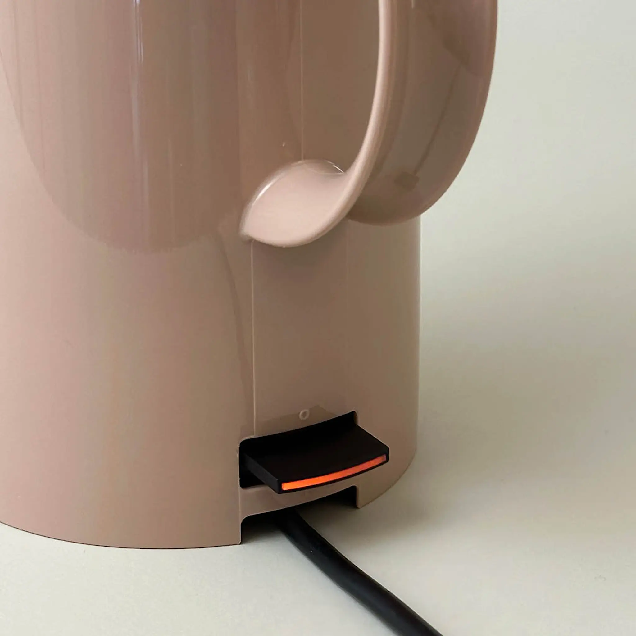 Stelton EM77 Vedenkeitin 1,5 L Heather