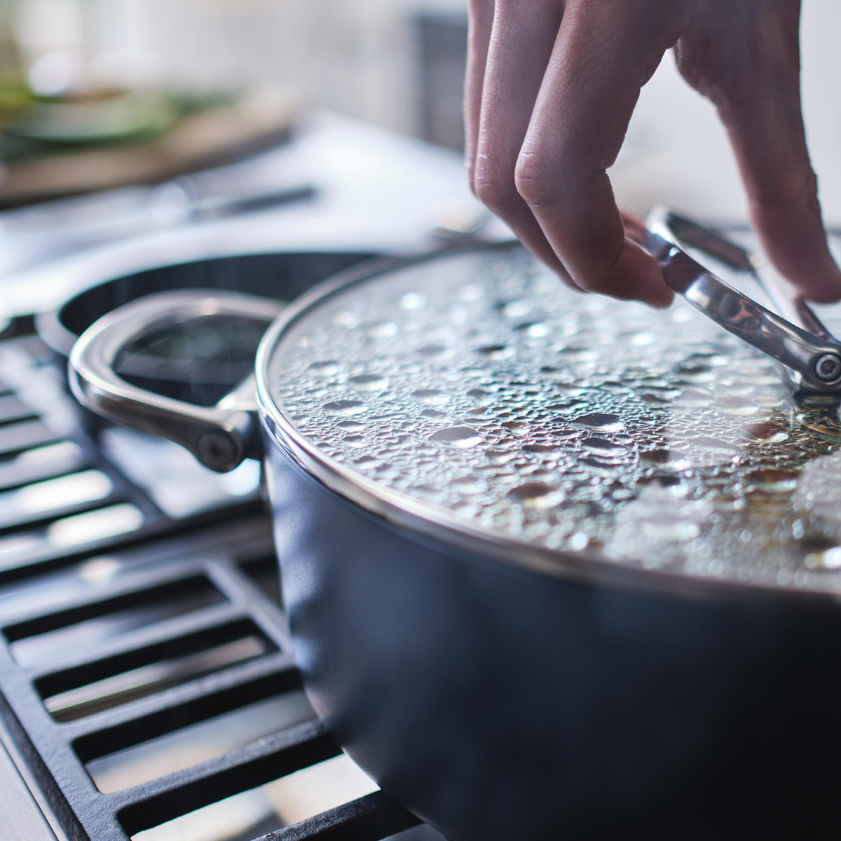 Joseph Joseph Space sautépanna med lock 28 cm midnight blue