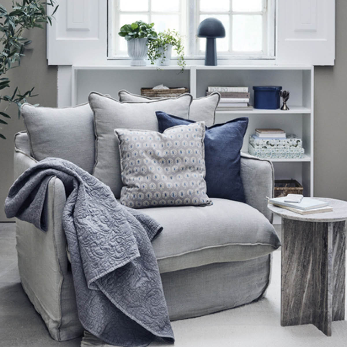 Lene Bjerre Nellie bärbar LED-lampa 33 cm mörkgrå