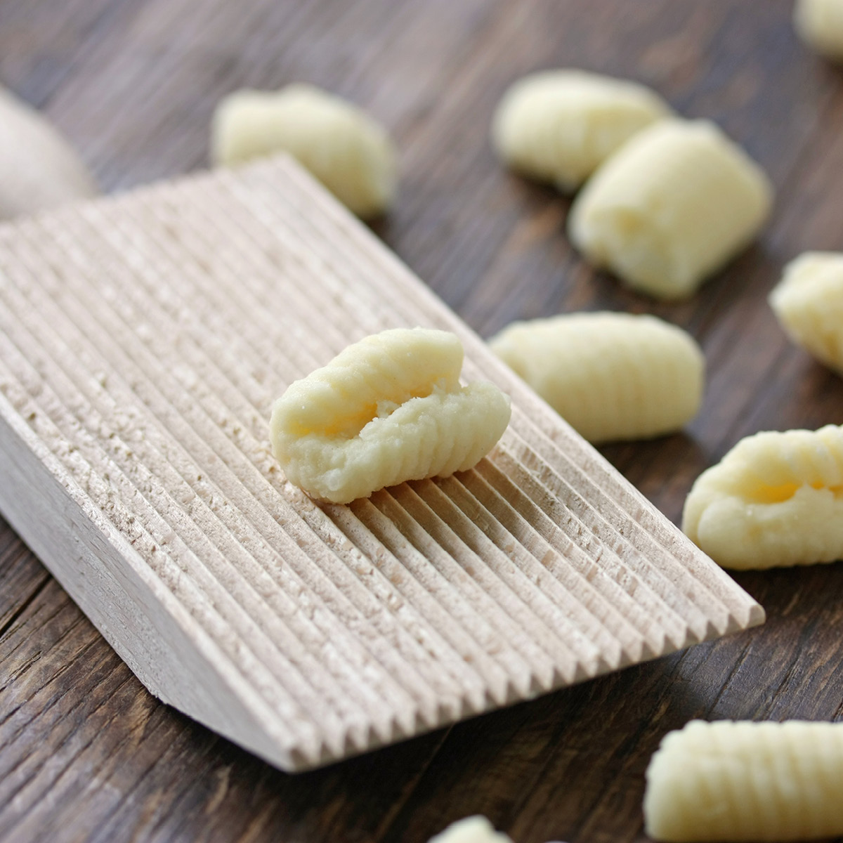 Eppicotispai Gnocchi- och garganellibräda trä