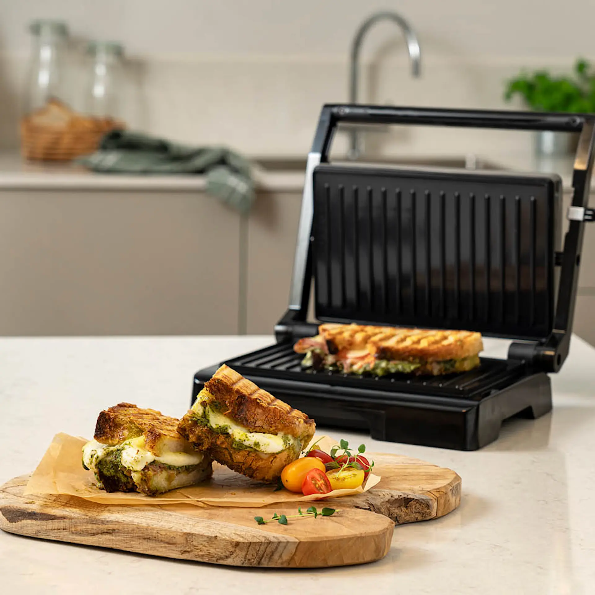 OBH Nordica Bronze Smörgåsgrill 1000W cool grey - Cervera