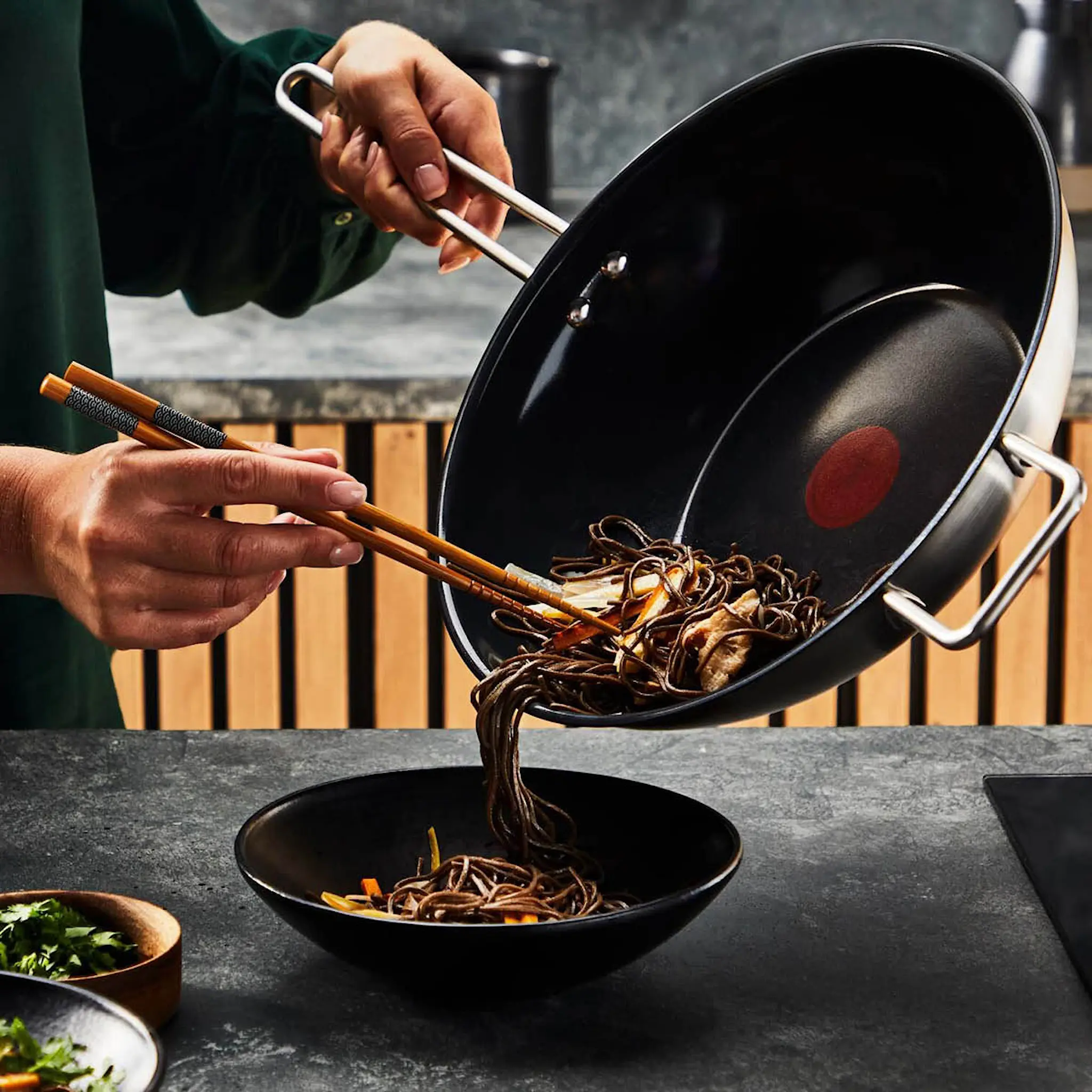 Tefal Nordica wokpanna 28 cm keramisk