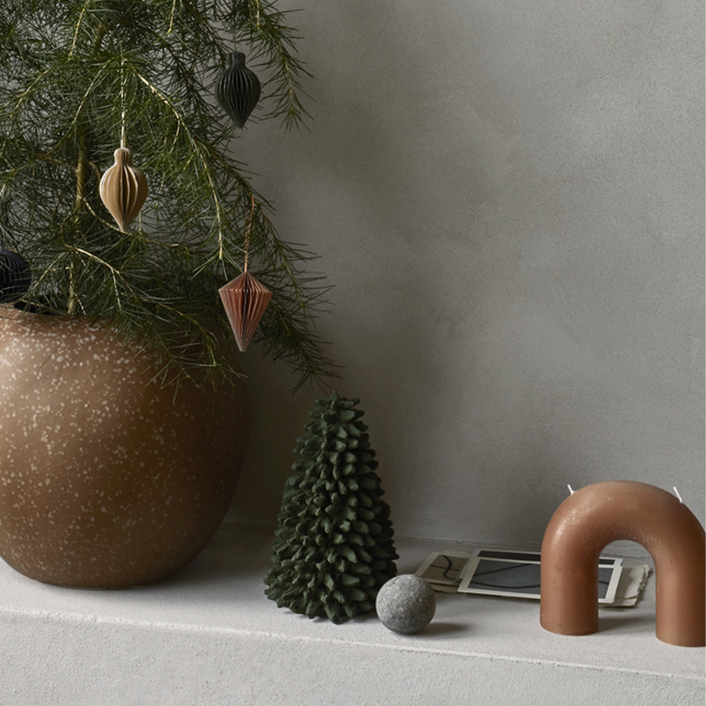 Broste Copenhagen Bend lys 14,5 cm tan