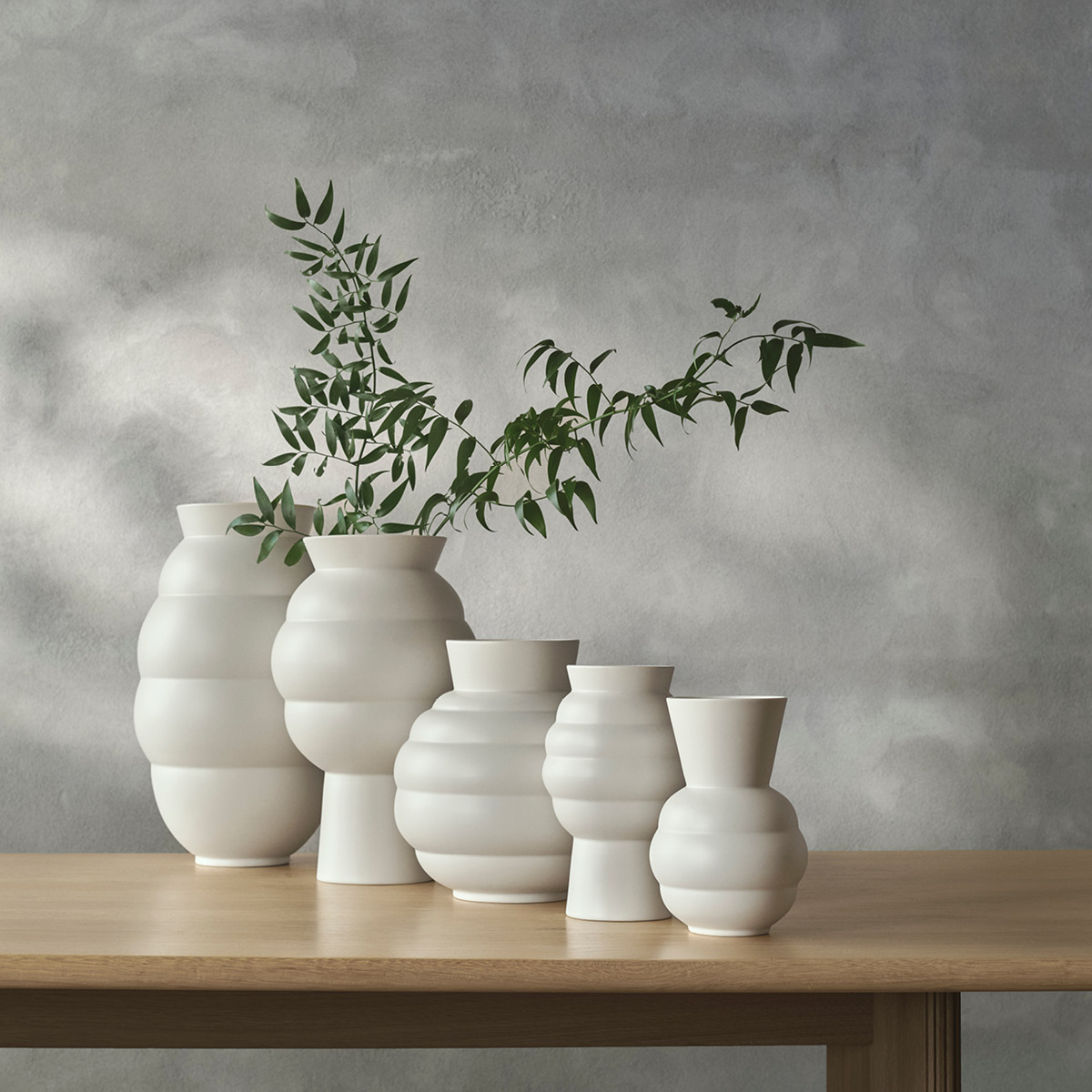 Knabstrup Keramik Tortus Archie No.4 vase 37 cm hvit