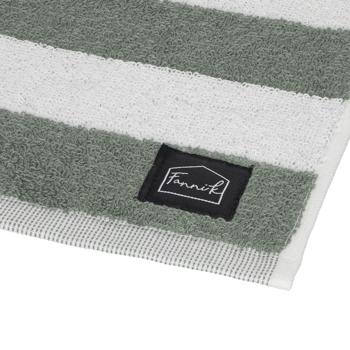 Fanni K Hanko handduk 30x50 cm agave grön/vit