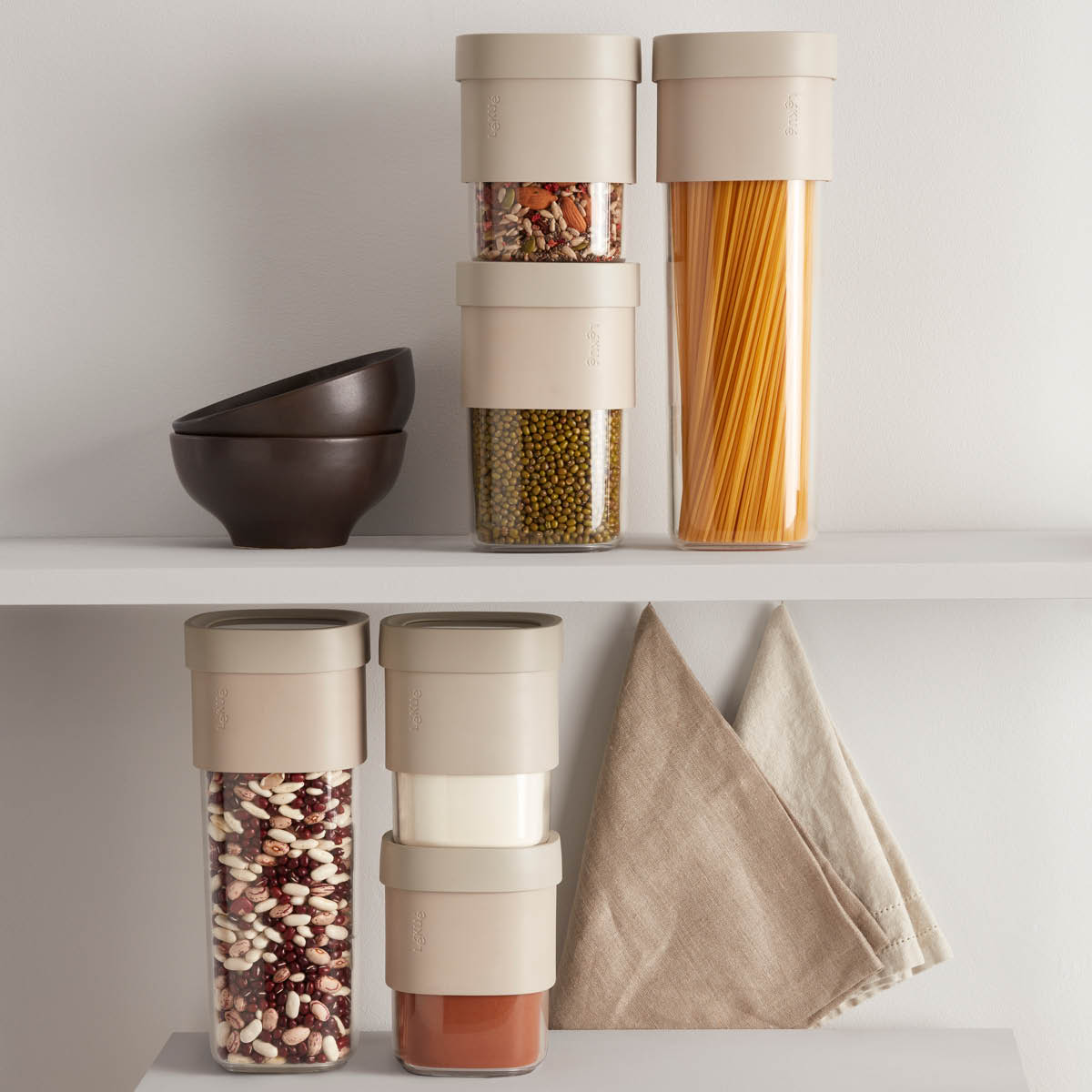 Lékué Flip Storage förvaringsburk M med lock beige