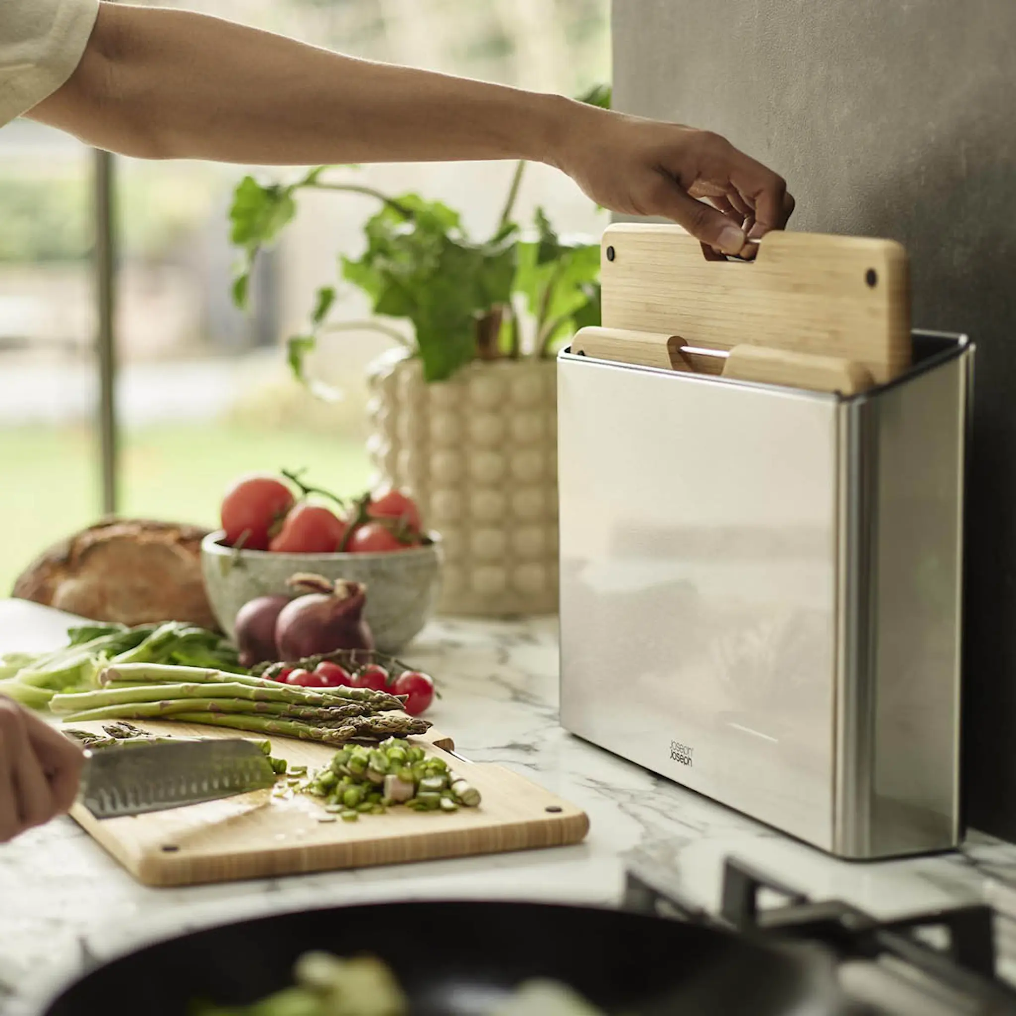 Joseph Joseph Folio skjærebrett i bambus 34x24 cm 3 stk