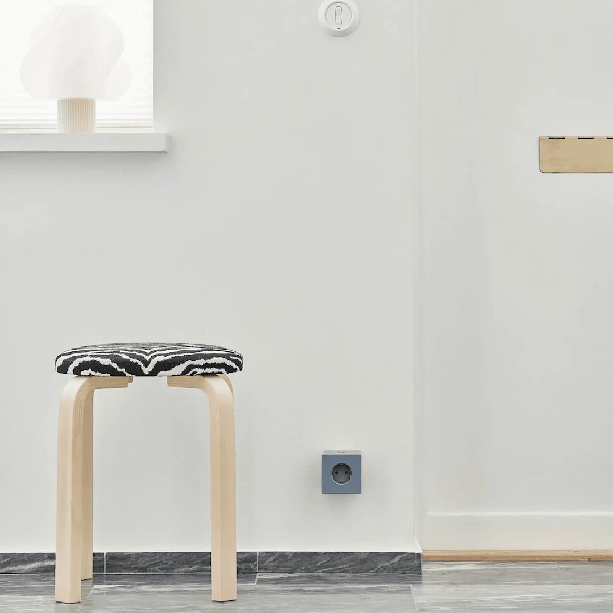 Avolt Square 2 USB-C 30W Shark Blue