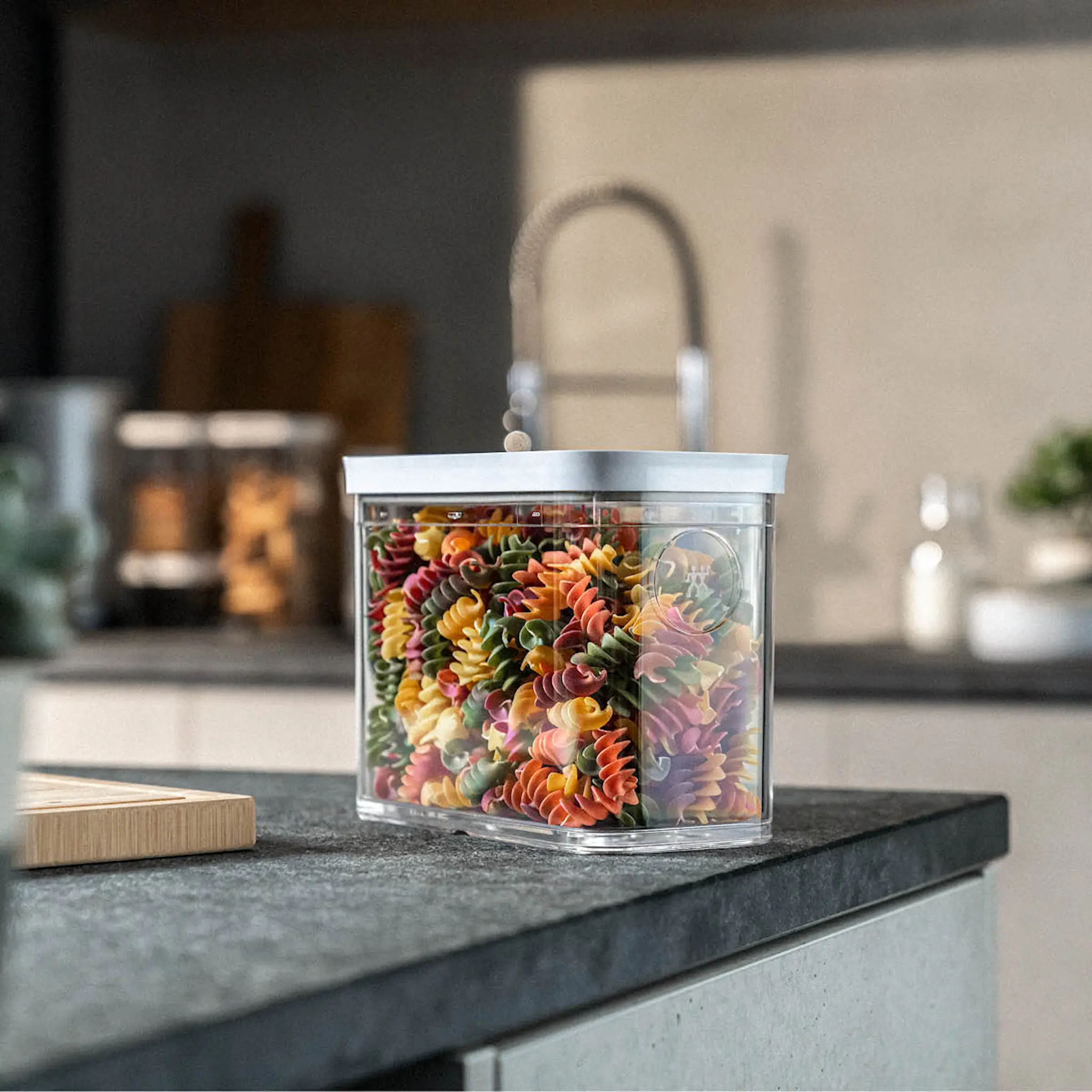 Zwilling Fresh & Save Cube Säilytyspurkki vakuumikannella 1,8 L