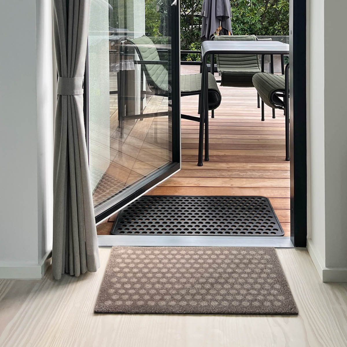 Tica Copenhagen Dot golvmatta 40x60 cm sand/beige