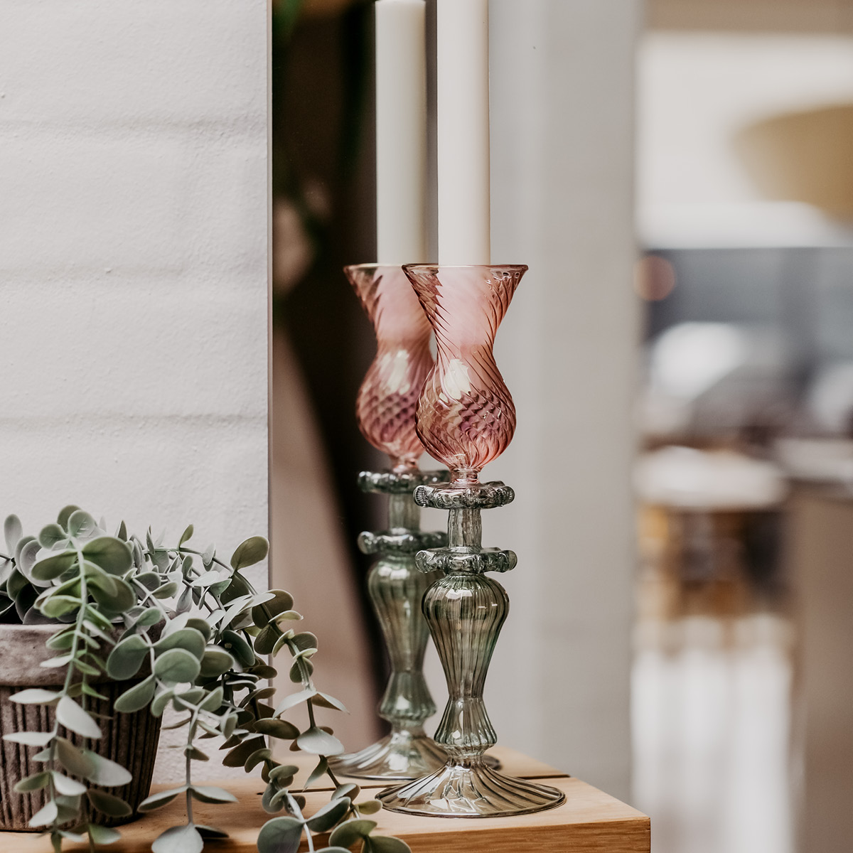 Moonlight Copenhagen Mary ljusstake 25 cm rosa/grön