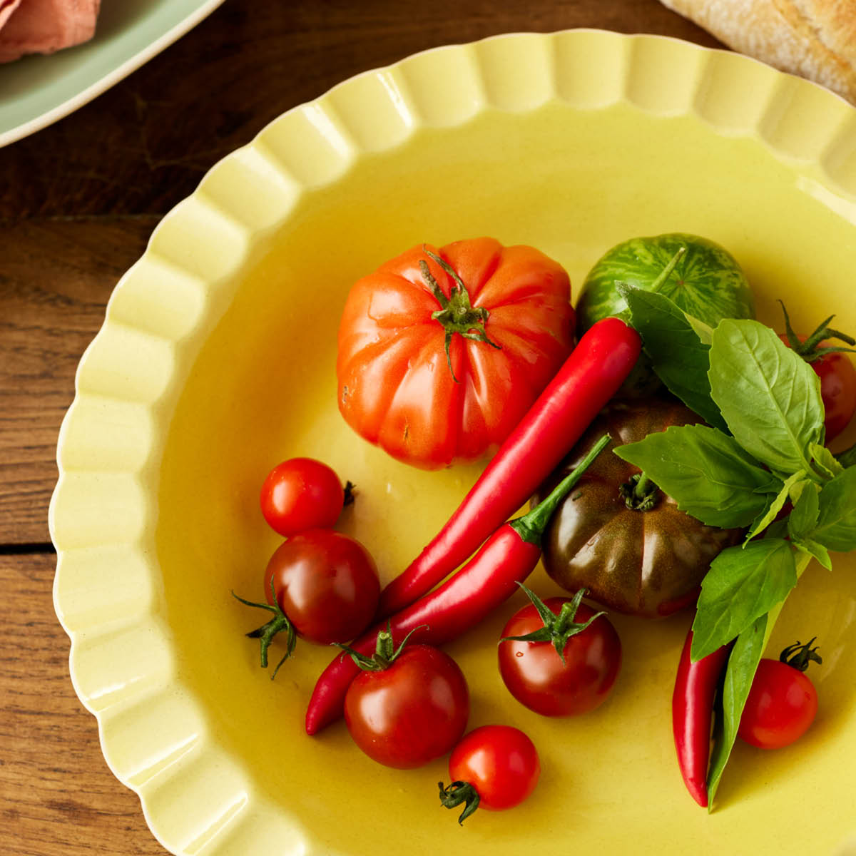 Jamie Oliver Big Love Tarjoiluastia 34 cm Keltainen