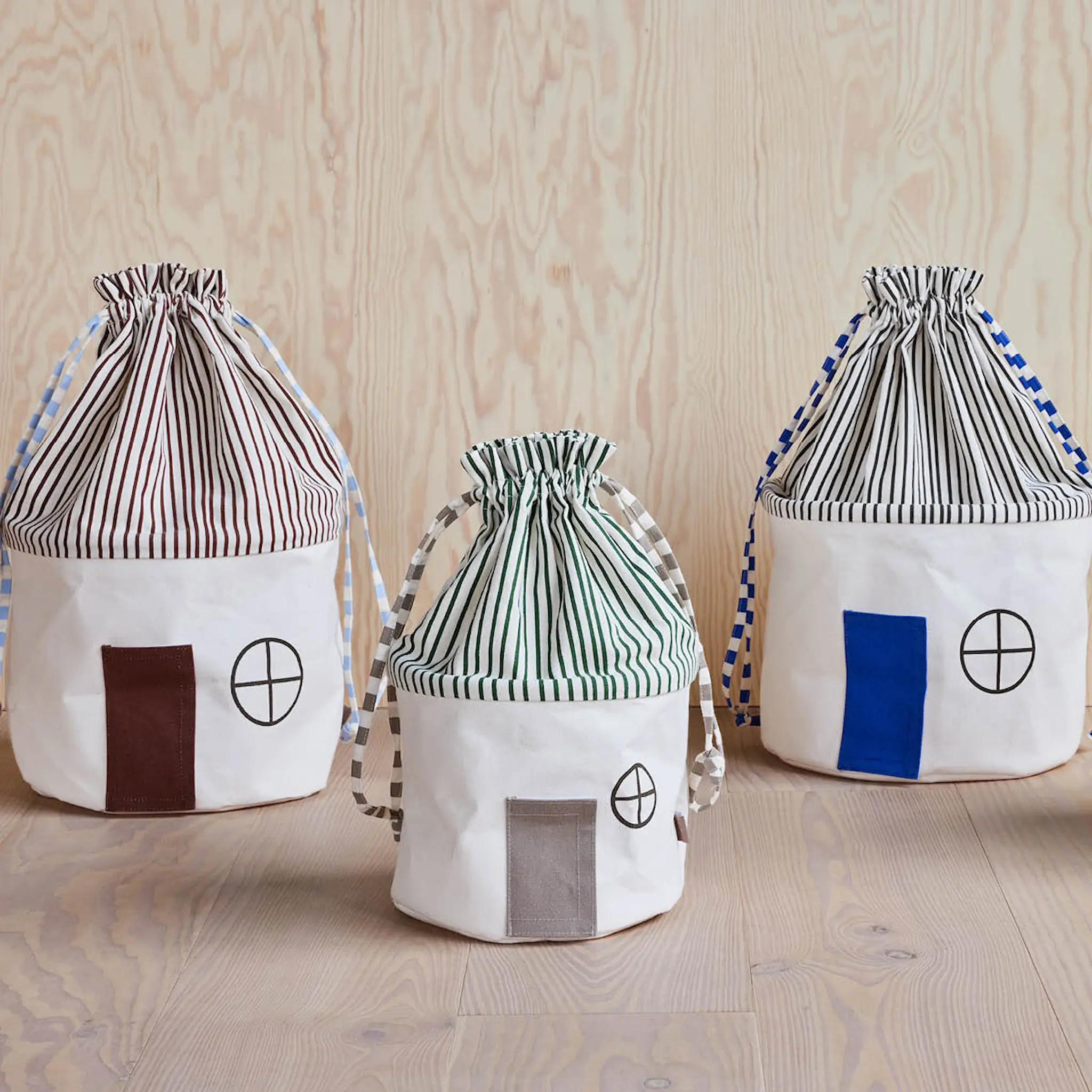 OYOY Koya förvaringskorg 34x52 cm Optic Blue