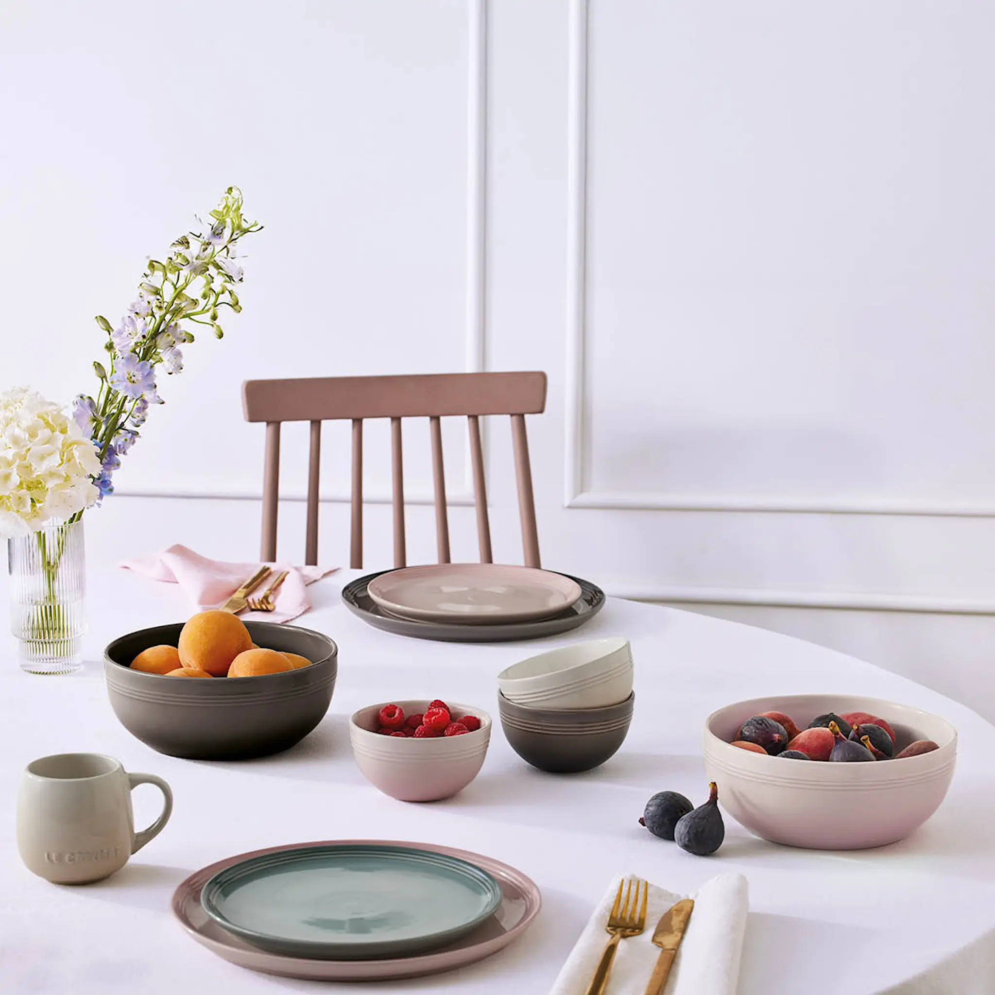 Le Creuset Coupe Collection serveringsskål 20 cm 1,6L Flint